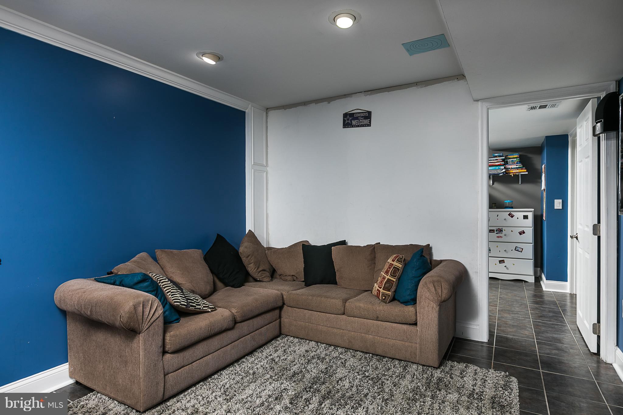 CARRIAGE HILL - Residential