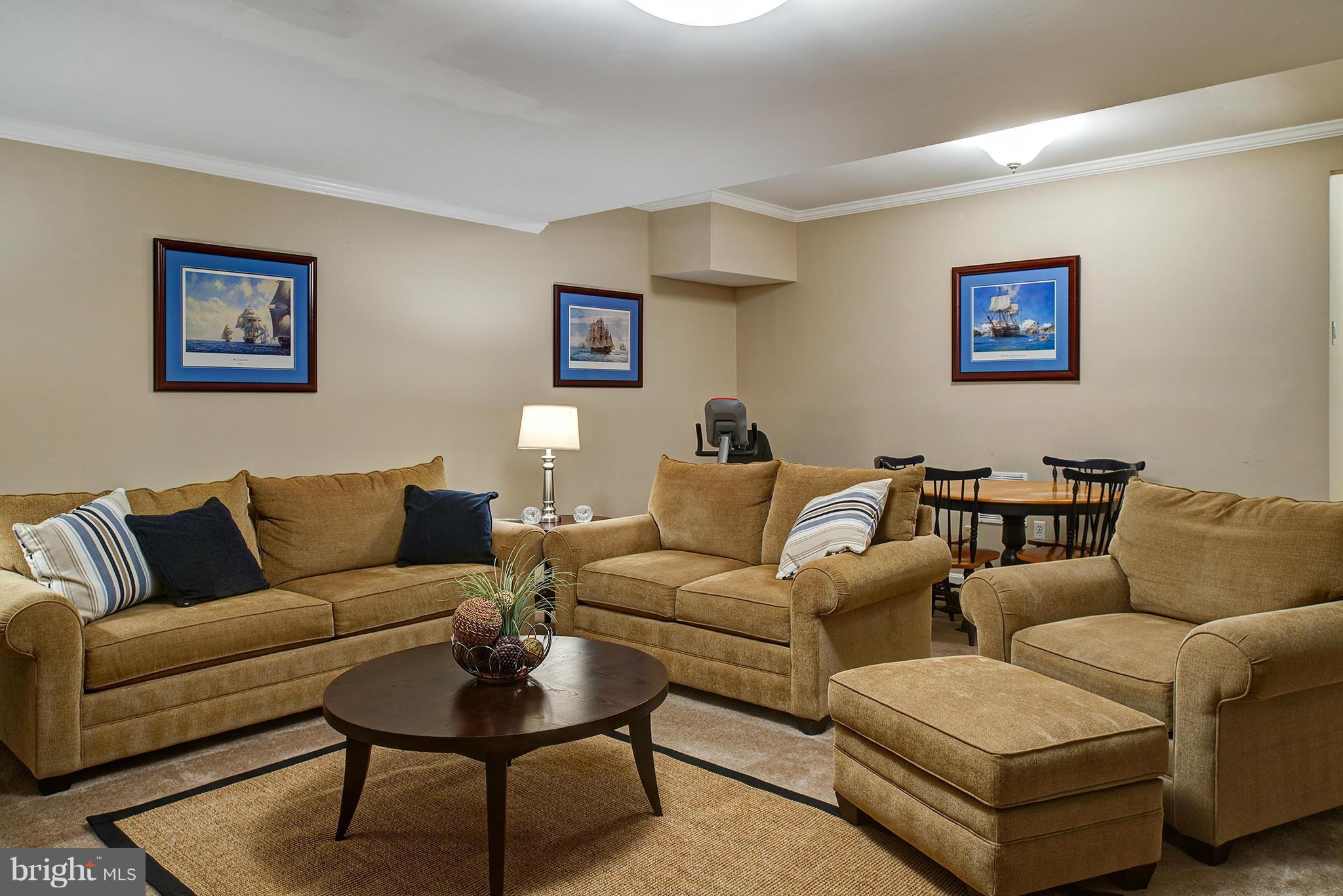 ARROWOOD - Residential Lease