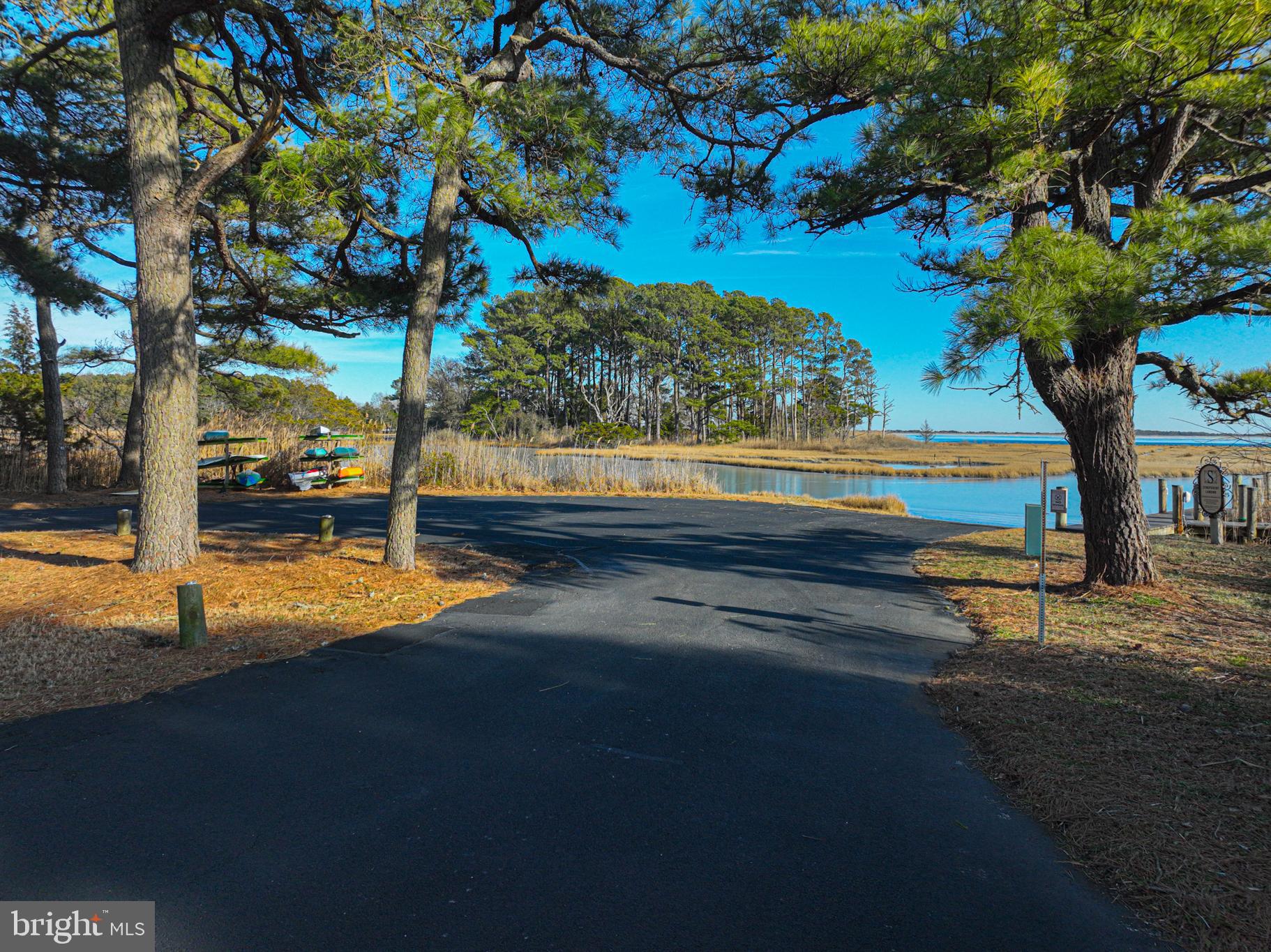 SYNEPUXENT LANDING - Land