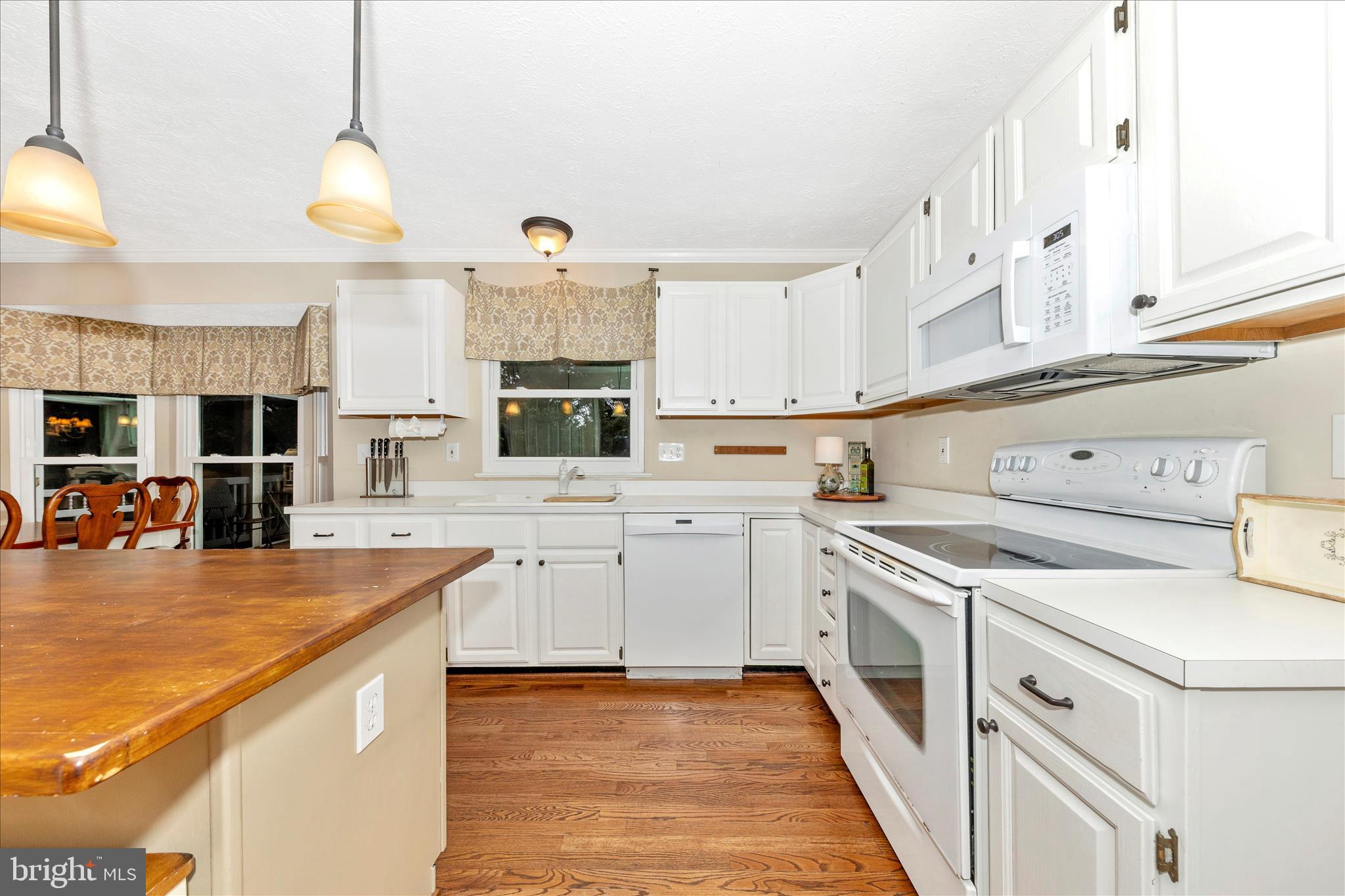 EAGLEHEAD SUMMERFIELD - Residential