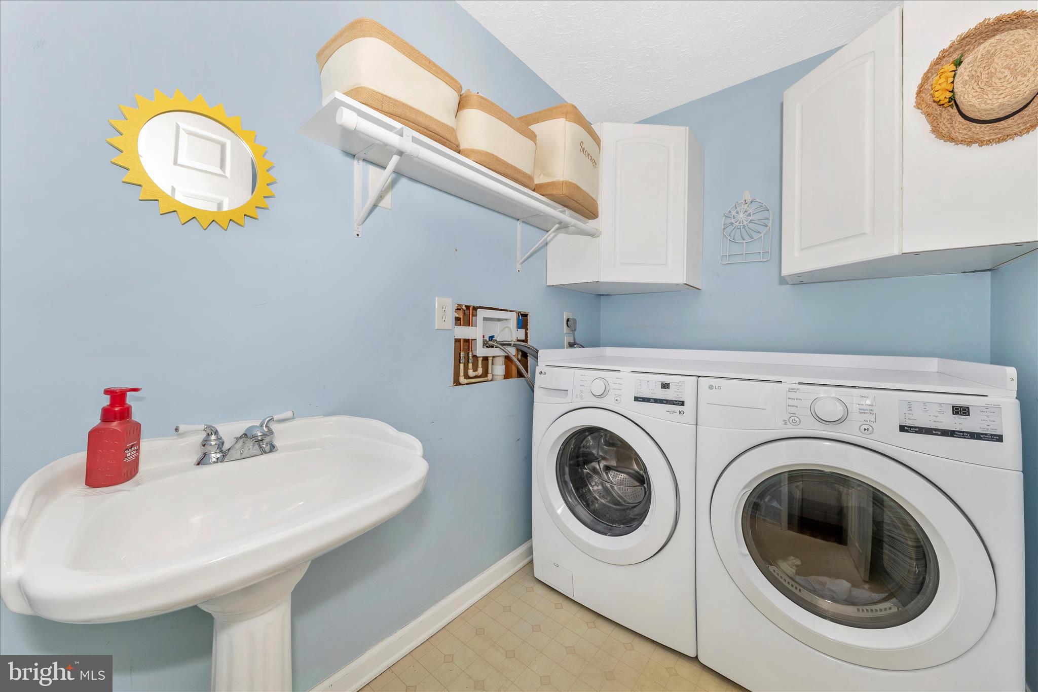 EAGLEHEAD SUMMERFIELD - Residential