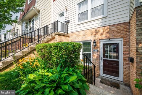 1672 RIDGELY COURT CROFTON MD 21114