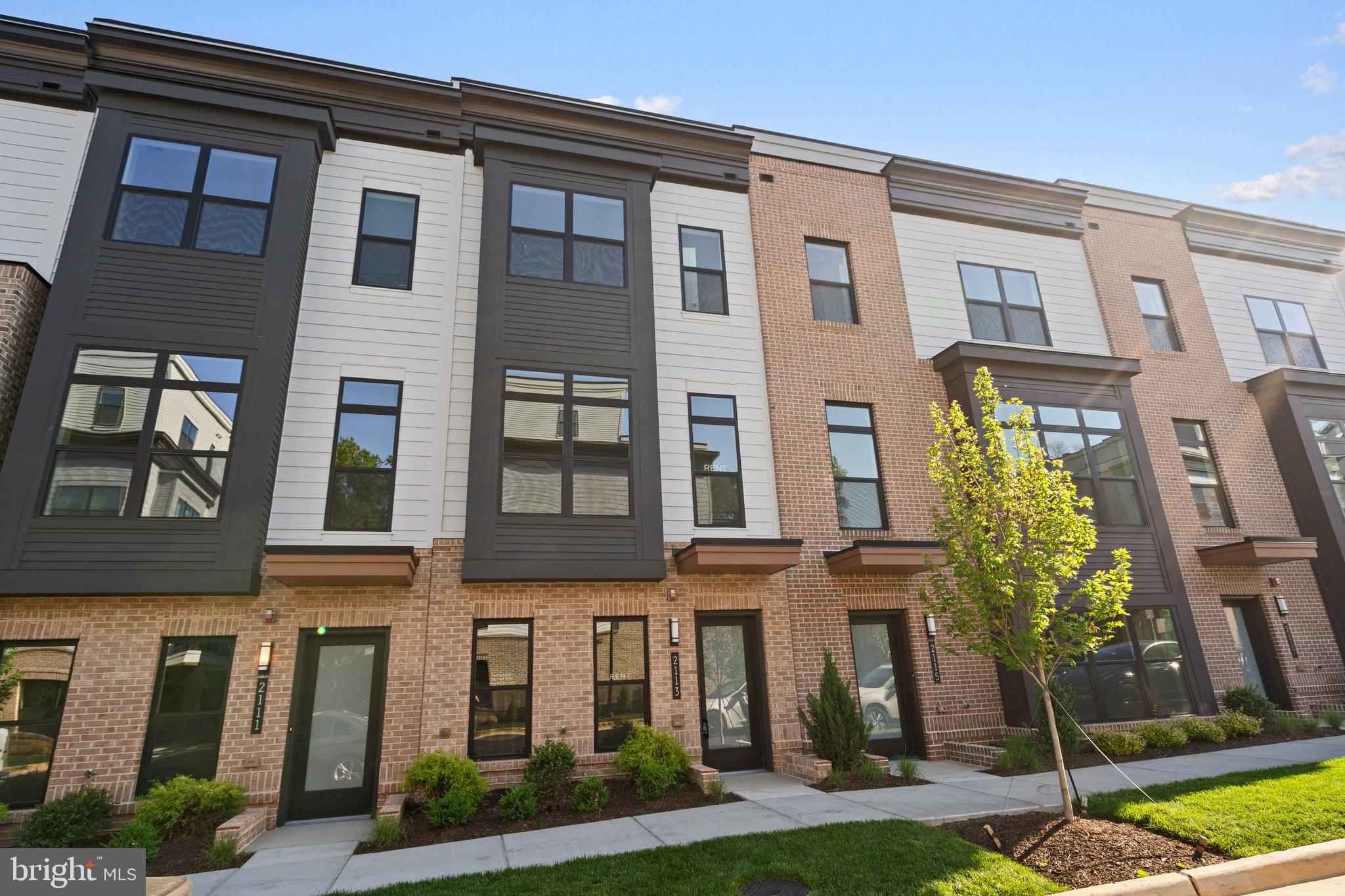 TYSONS RIDGE - Residential Lease