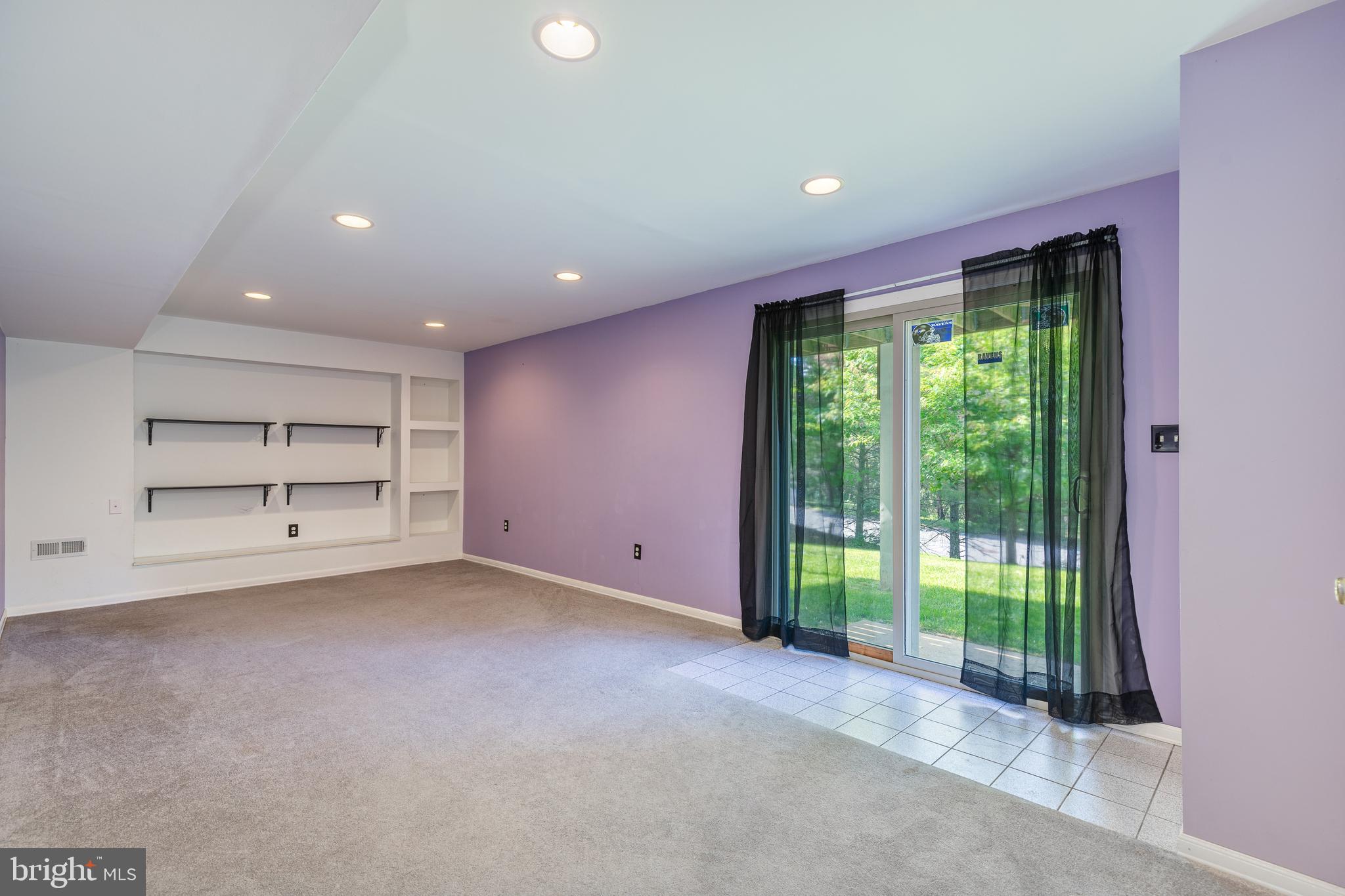 WHITE MARSH - Residential