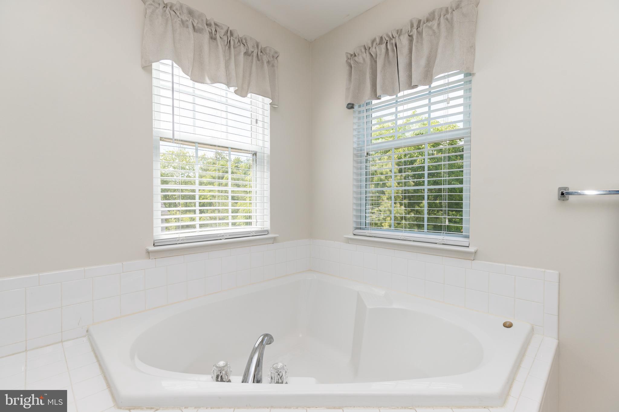 WHITE MARSH - Residential