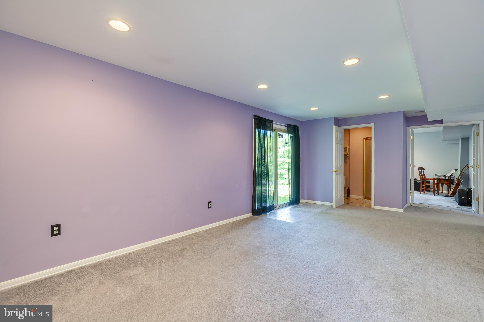 WHITE MARSH - Residential