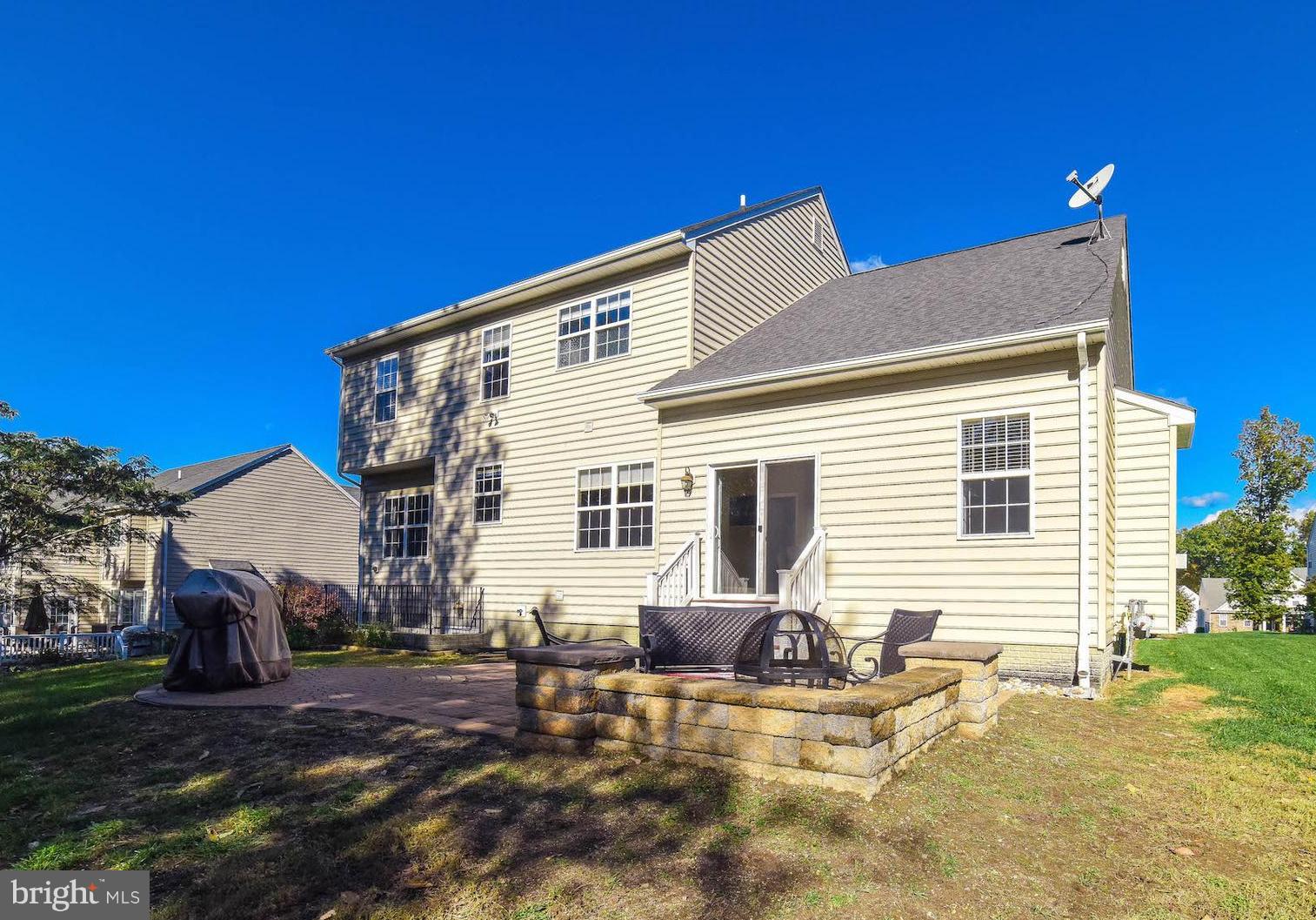 THE WOODS AT MYRTLE POINT - Residential