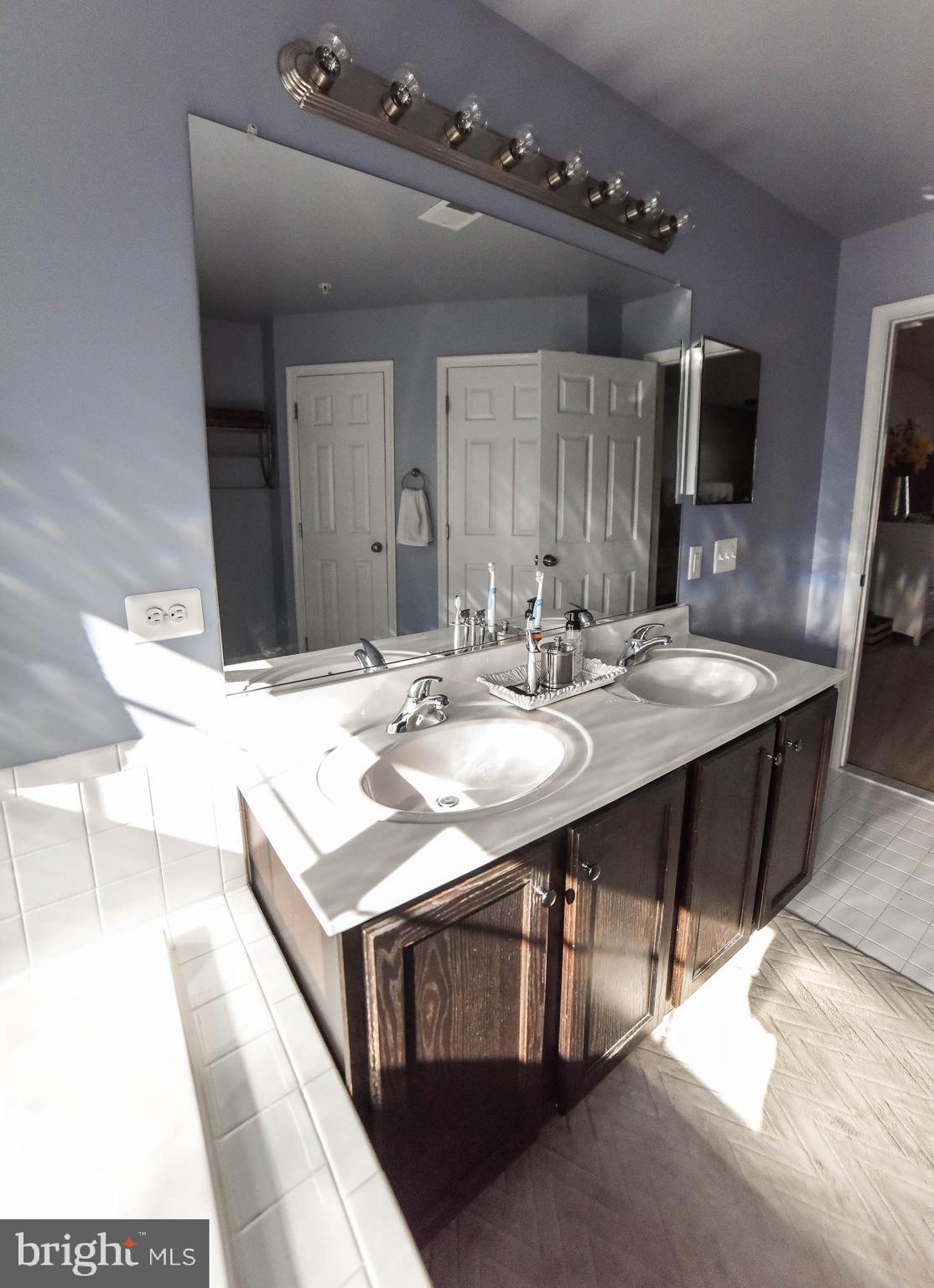 THE WOODS AT MYRTLE POINT - Residential