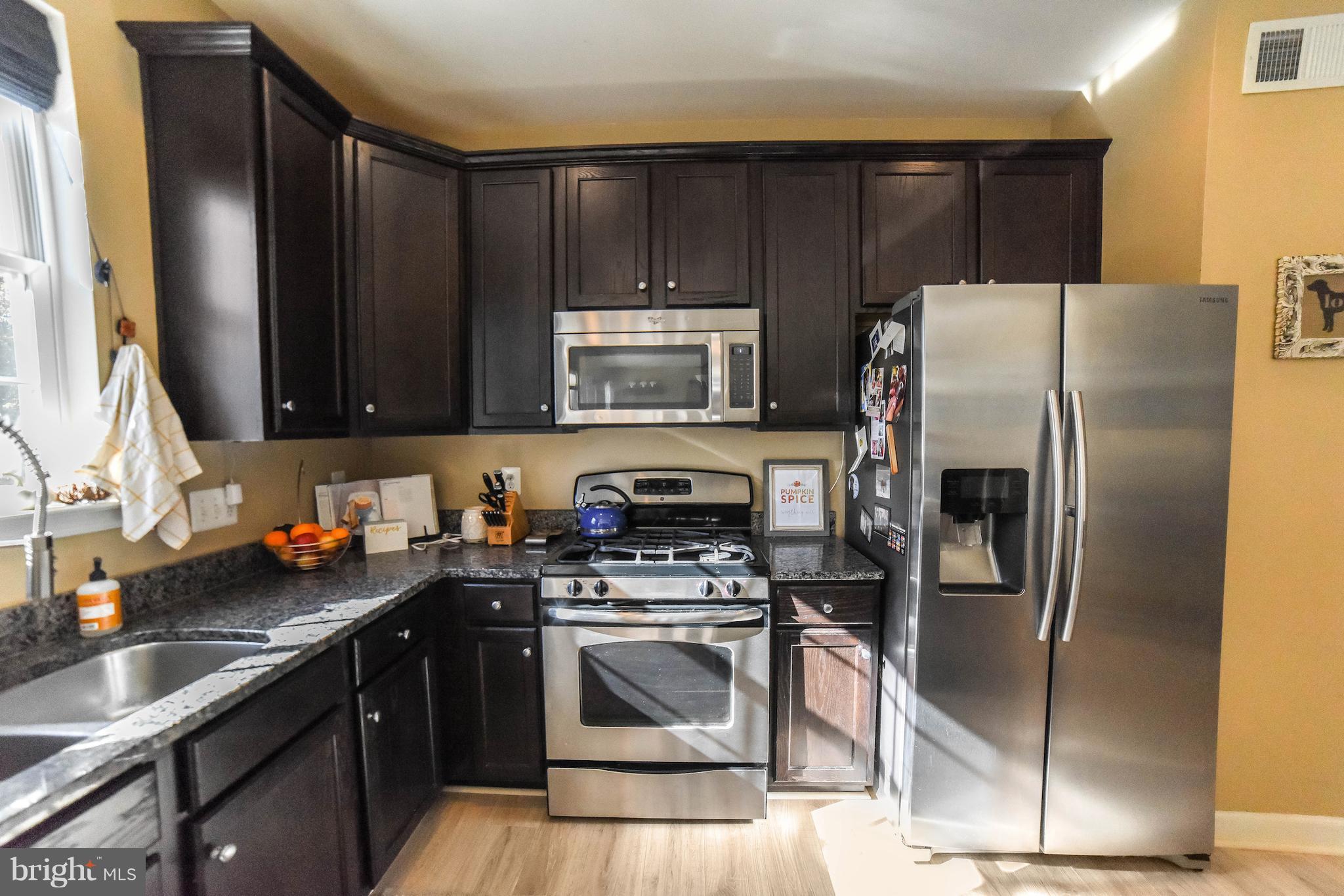 THE WOODS AT MYRTLE POINT - Residential