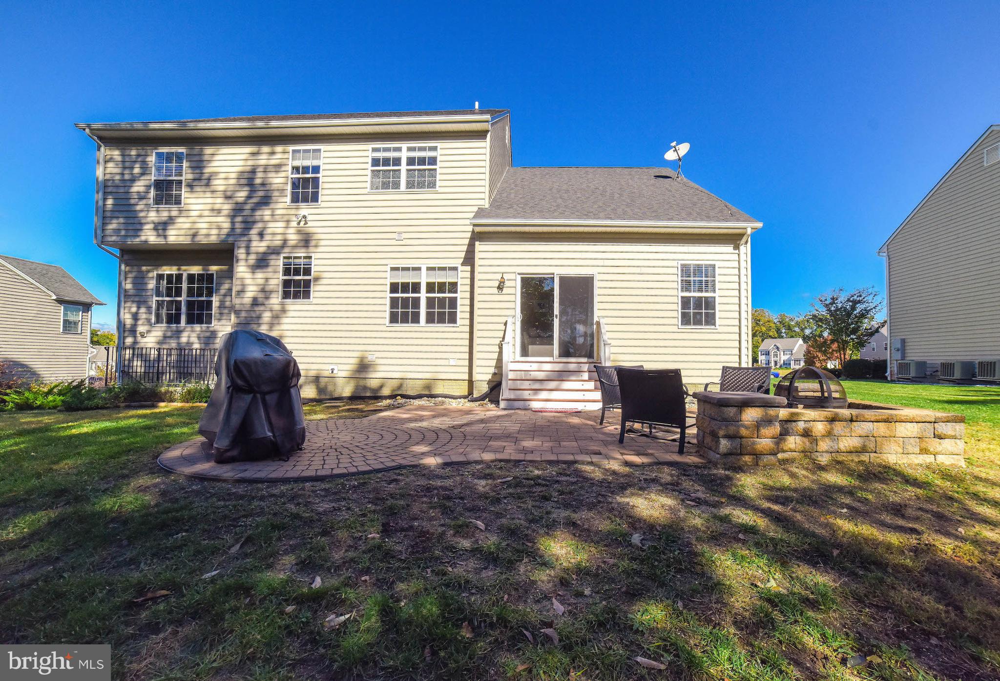 THE WOODS AT MYRTLE POINT - Residential