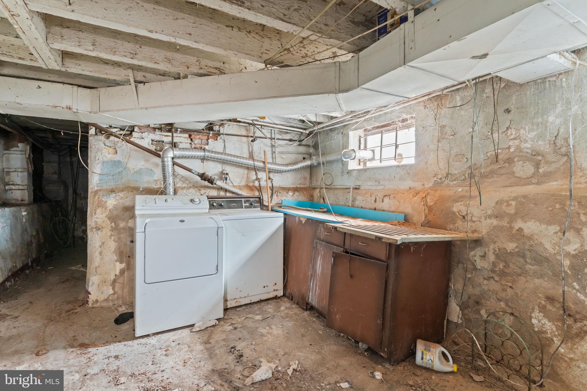 GERMANTOWN - Residential