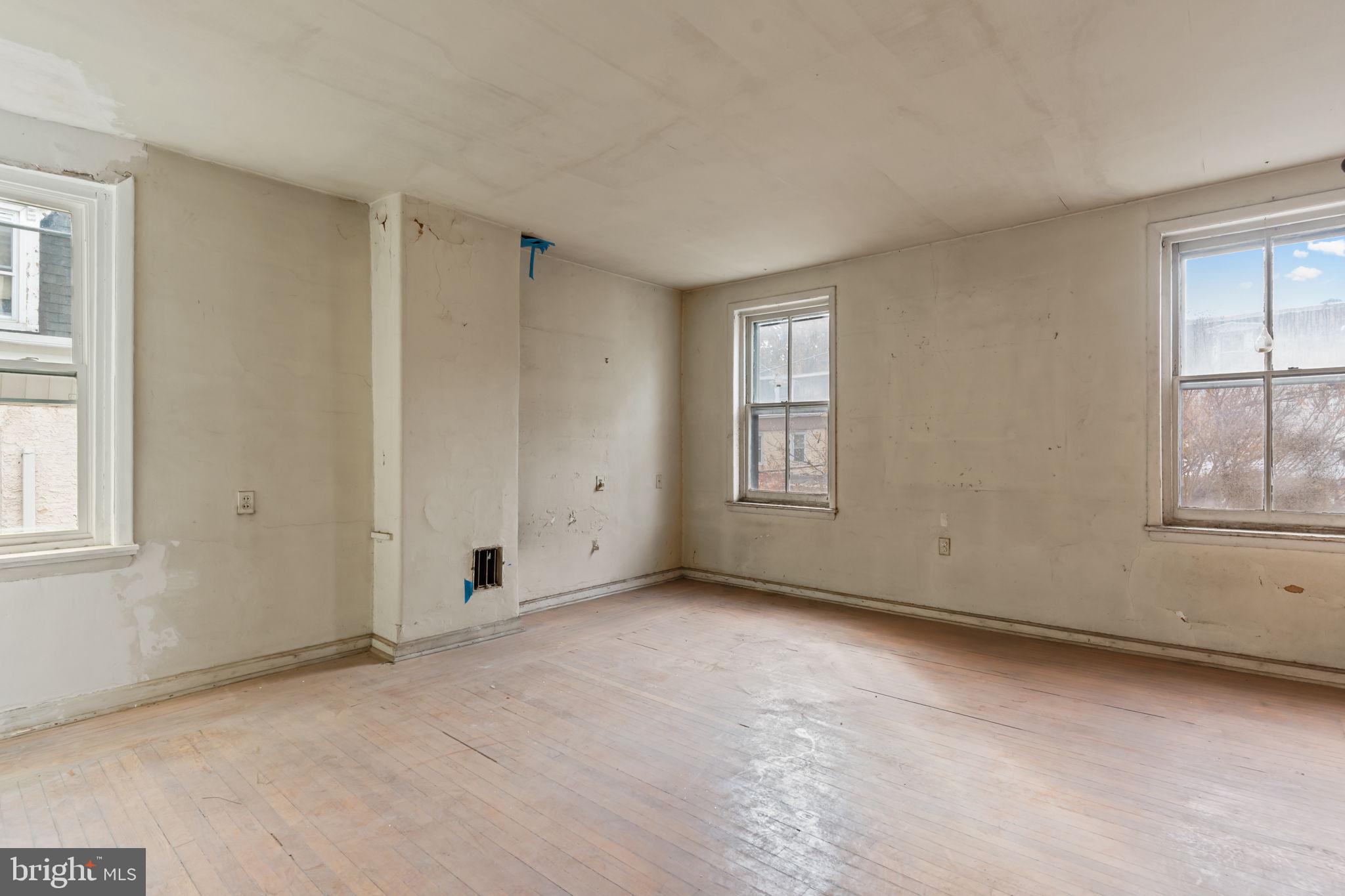 GERMANTOWN - Residential