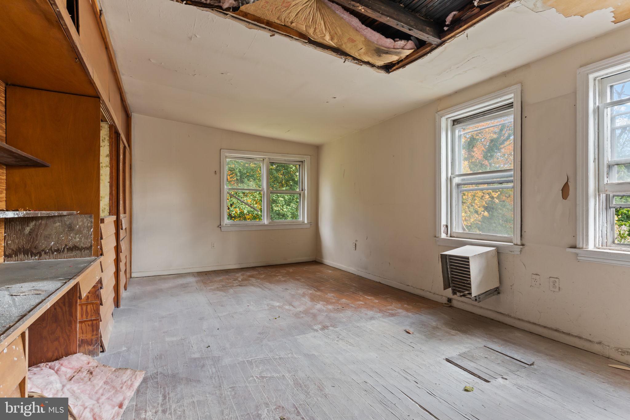 GERMANTOWN - Residential