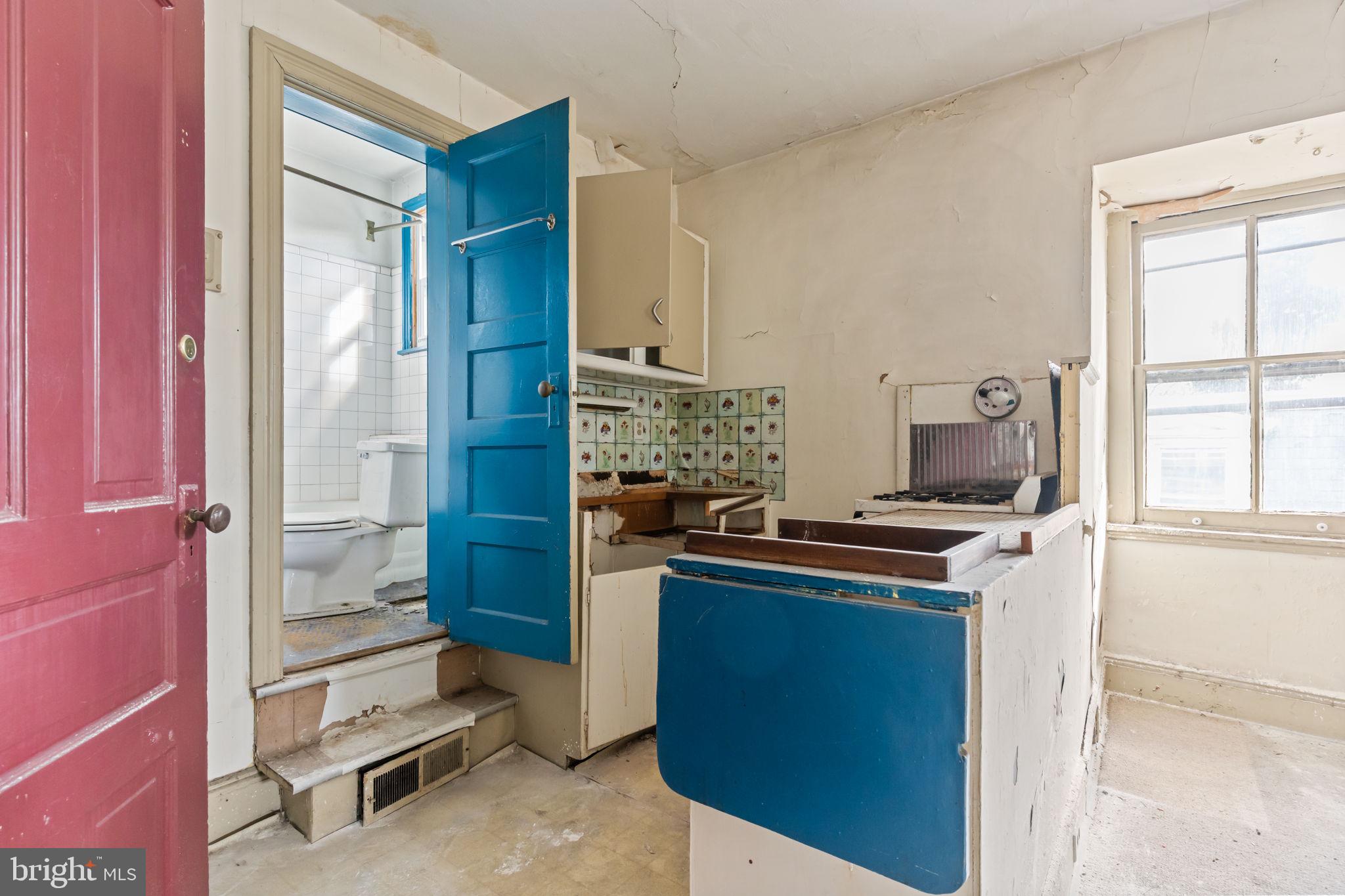 GERMANTOWN - Residential