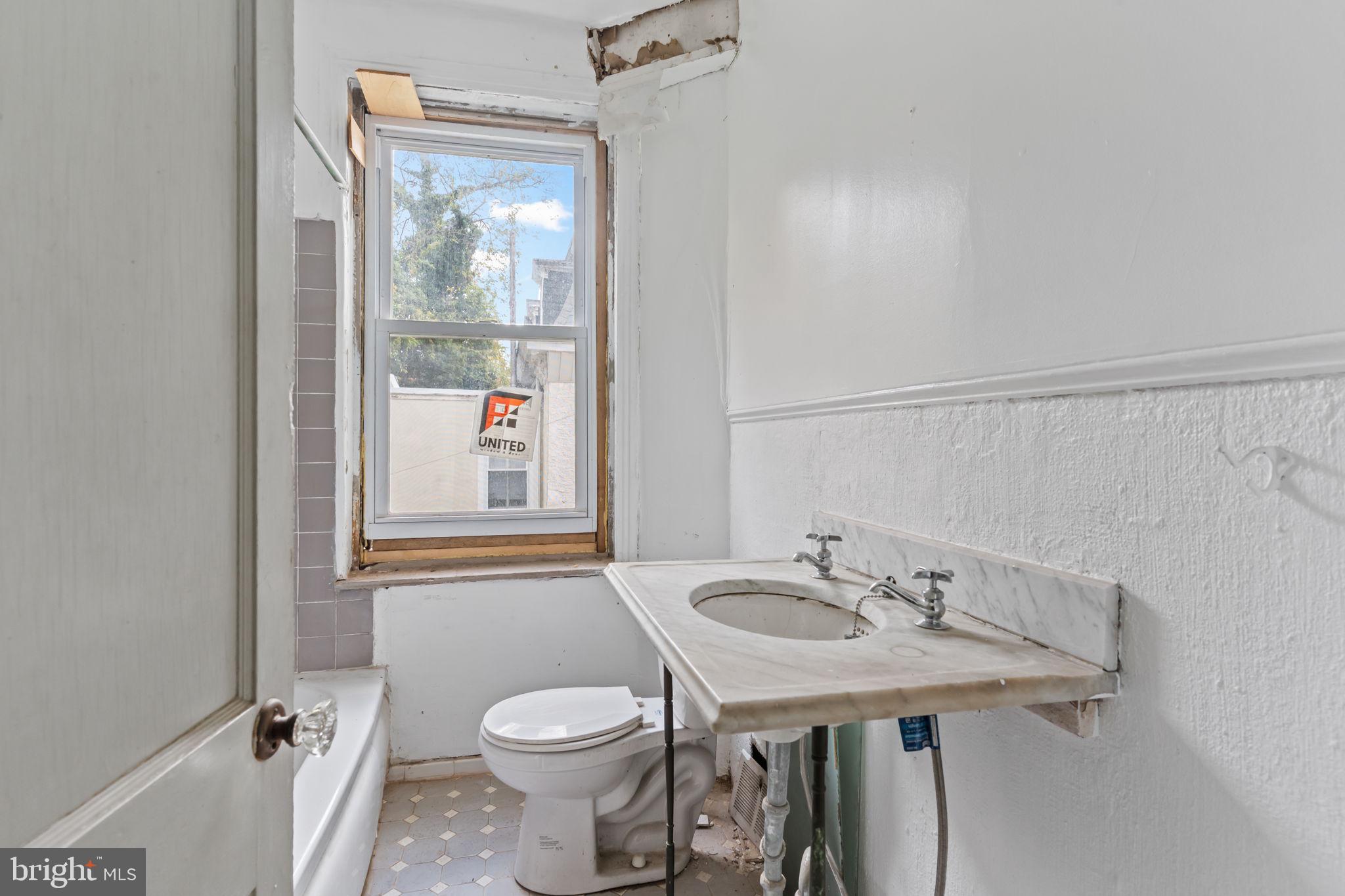 GERMANTOWN - Residential