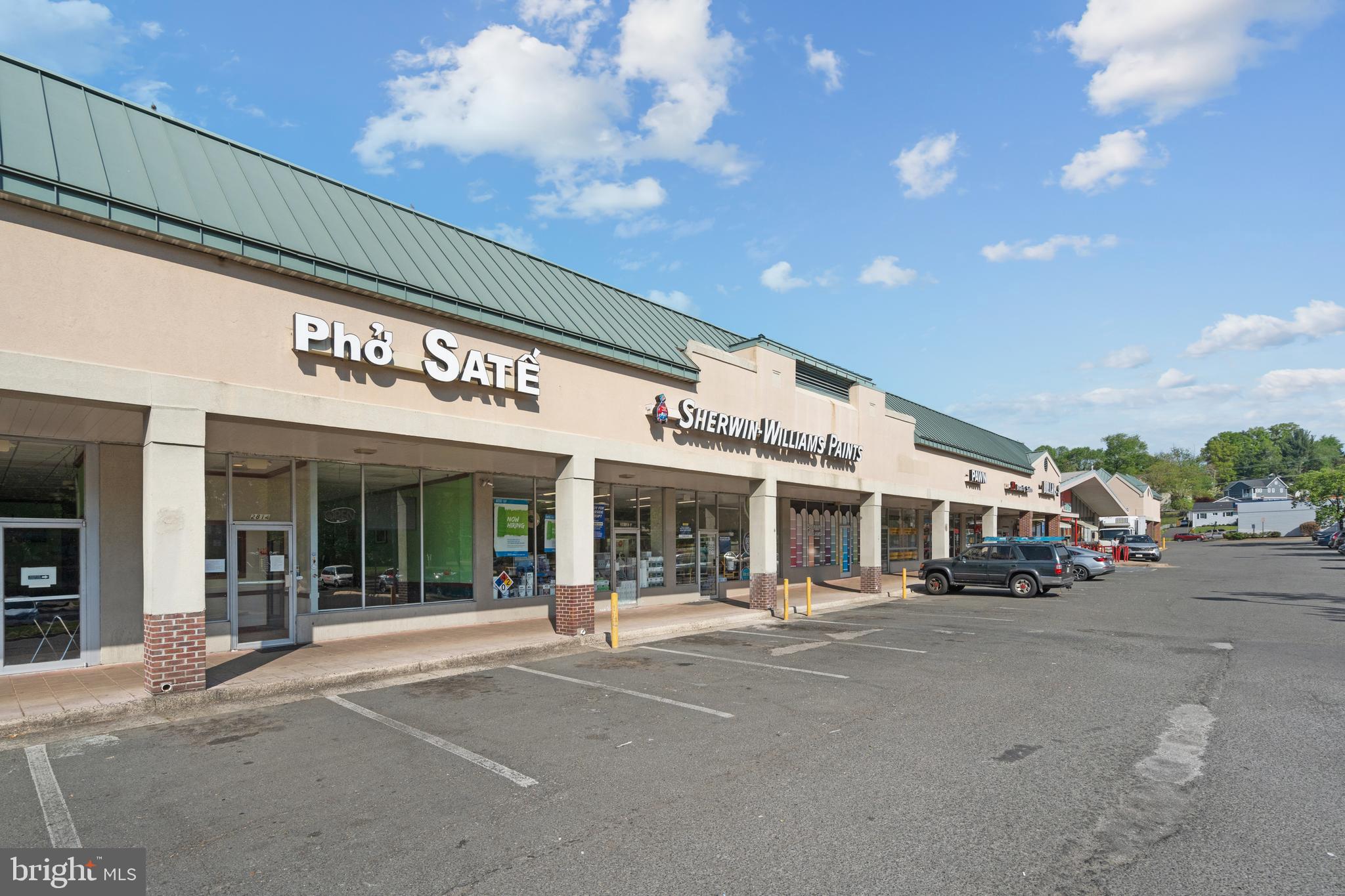 TIMBERLANE VILLAGE GARDEN CONDOMINIUMS - Residential