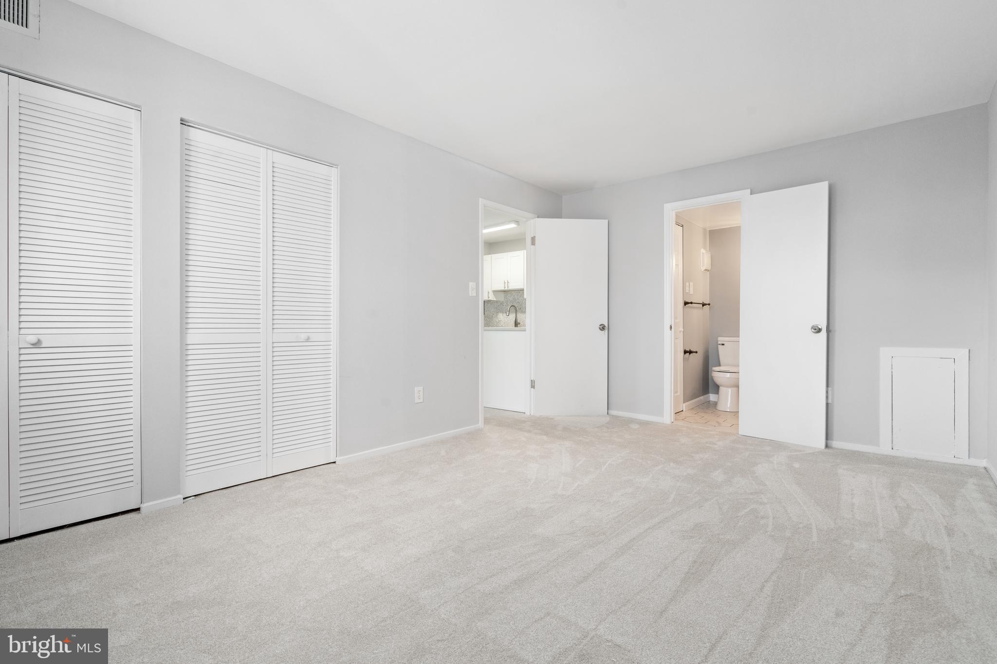 TIMBERLANE VILLAGE GARDEN CONDOMINIUMS - Residential