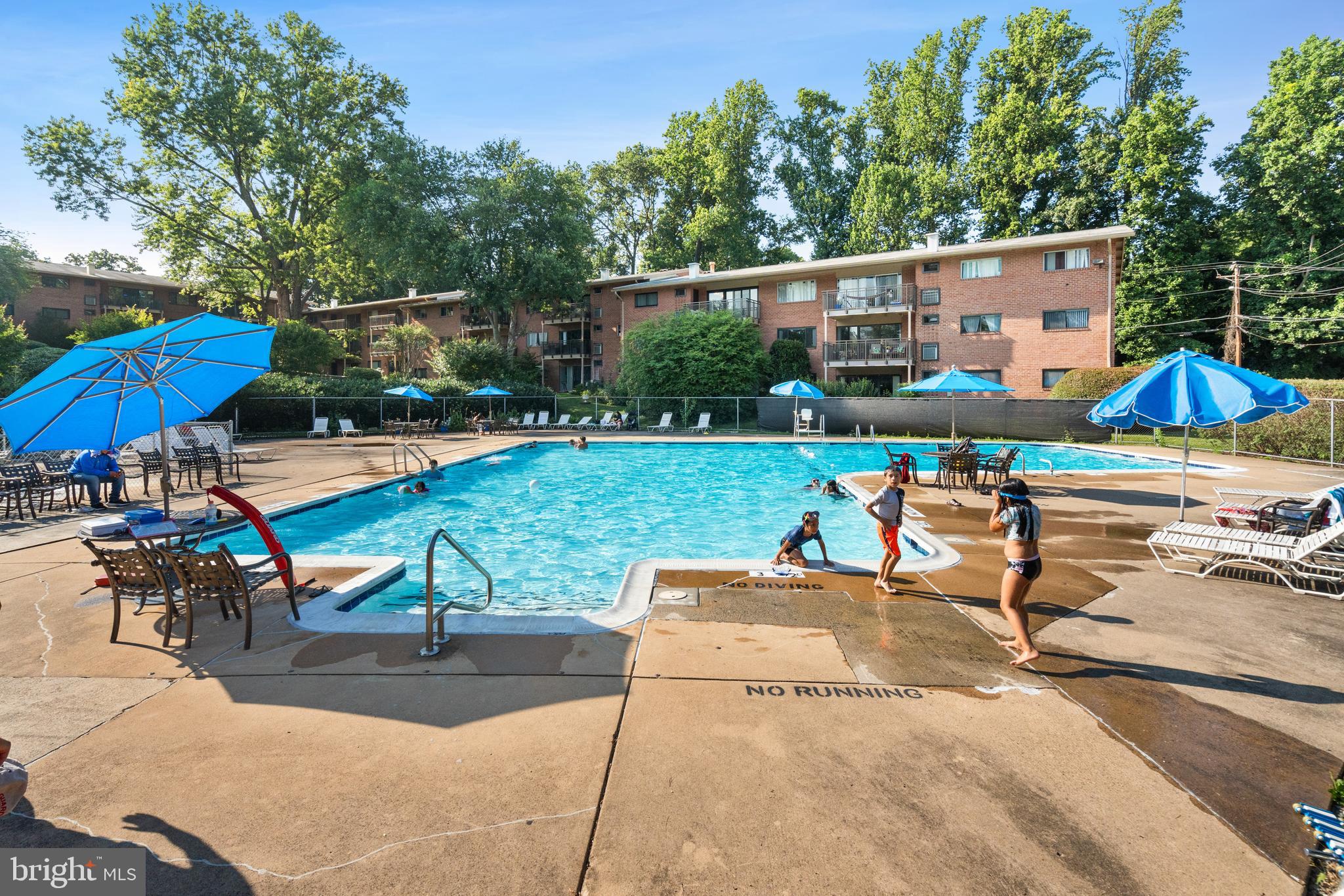 TIMBERLANE VILLAGE GARDEN CONDOMINIUMS - Residential