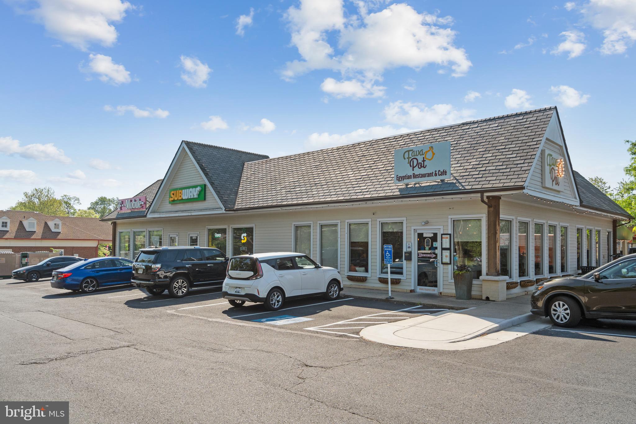 TIMBERLANE VILLAGE GARDEN CONDOMINIUMS - Residential