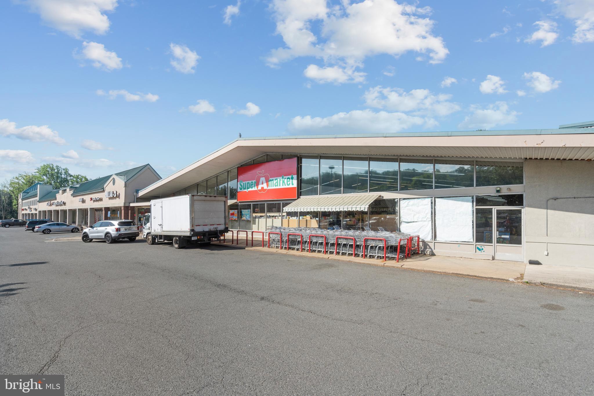 TIMBERLANE VILLAGE GARDEN CONDOMINIUMS - Residential