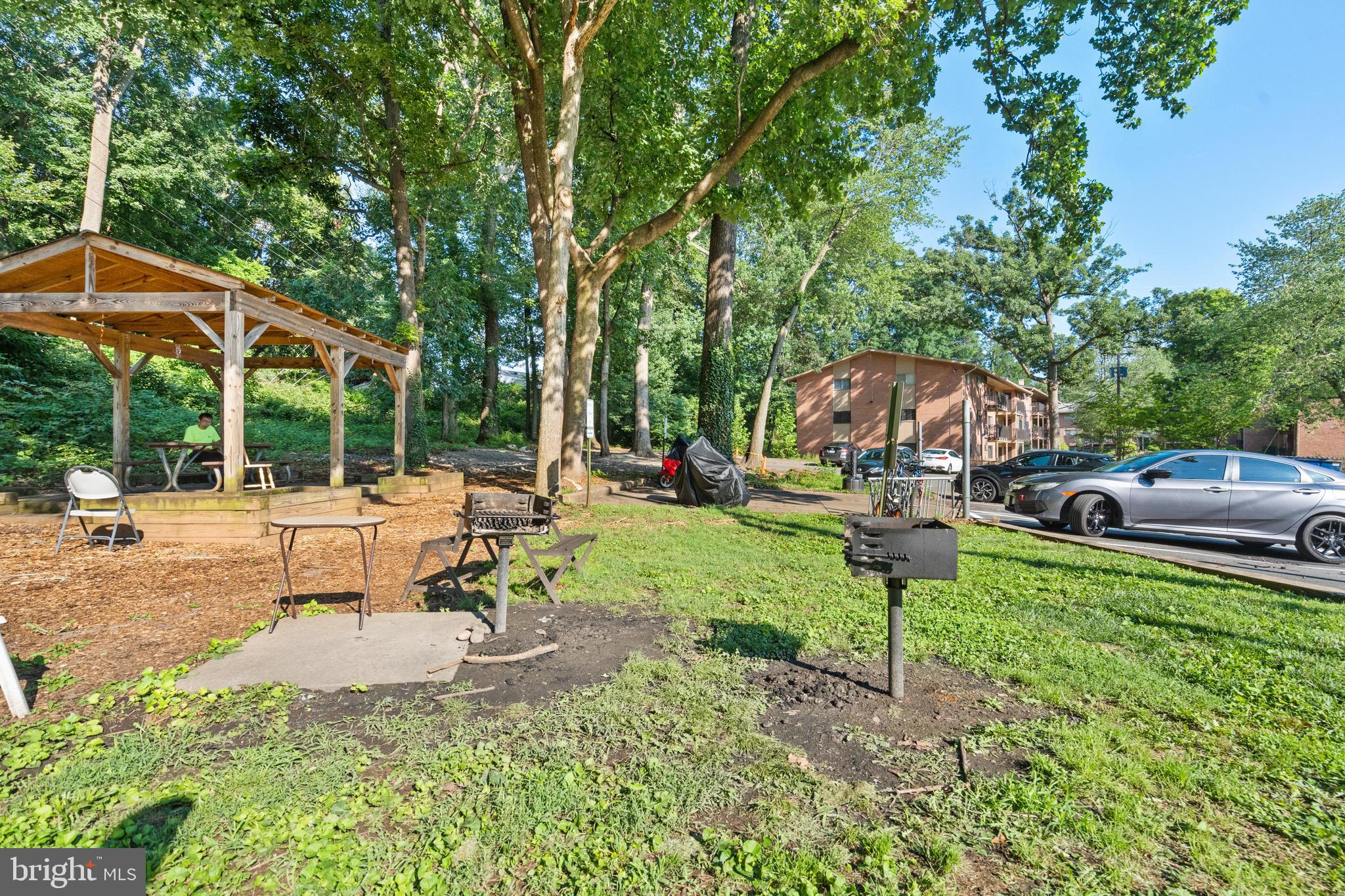 TIMBERLANE VILLAGE GARDEN CONDOMINIUMS - Residential