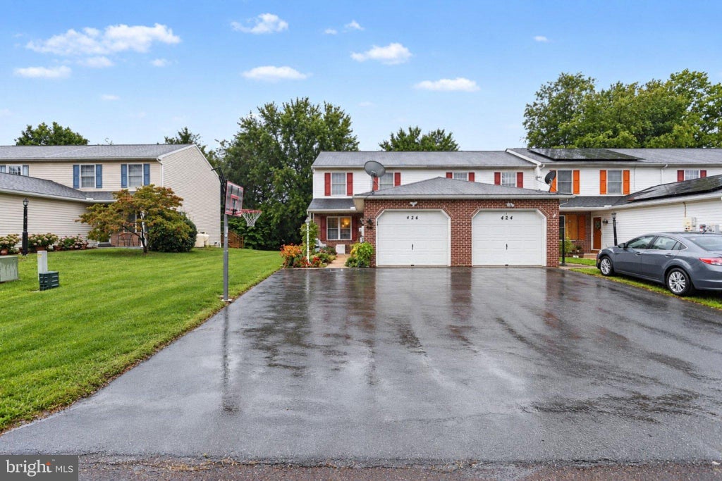 Photo of 426 Groffdale Road, QUARRYVILLE, PA 17566 (MLS # PALA2095982)