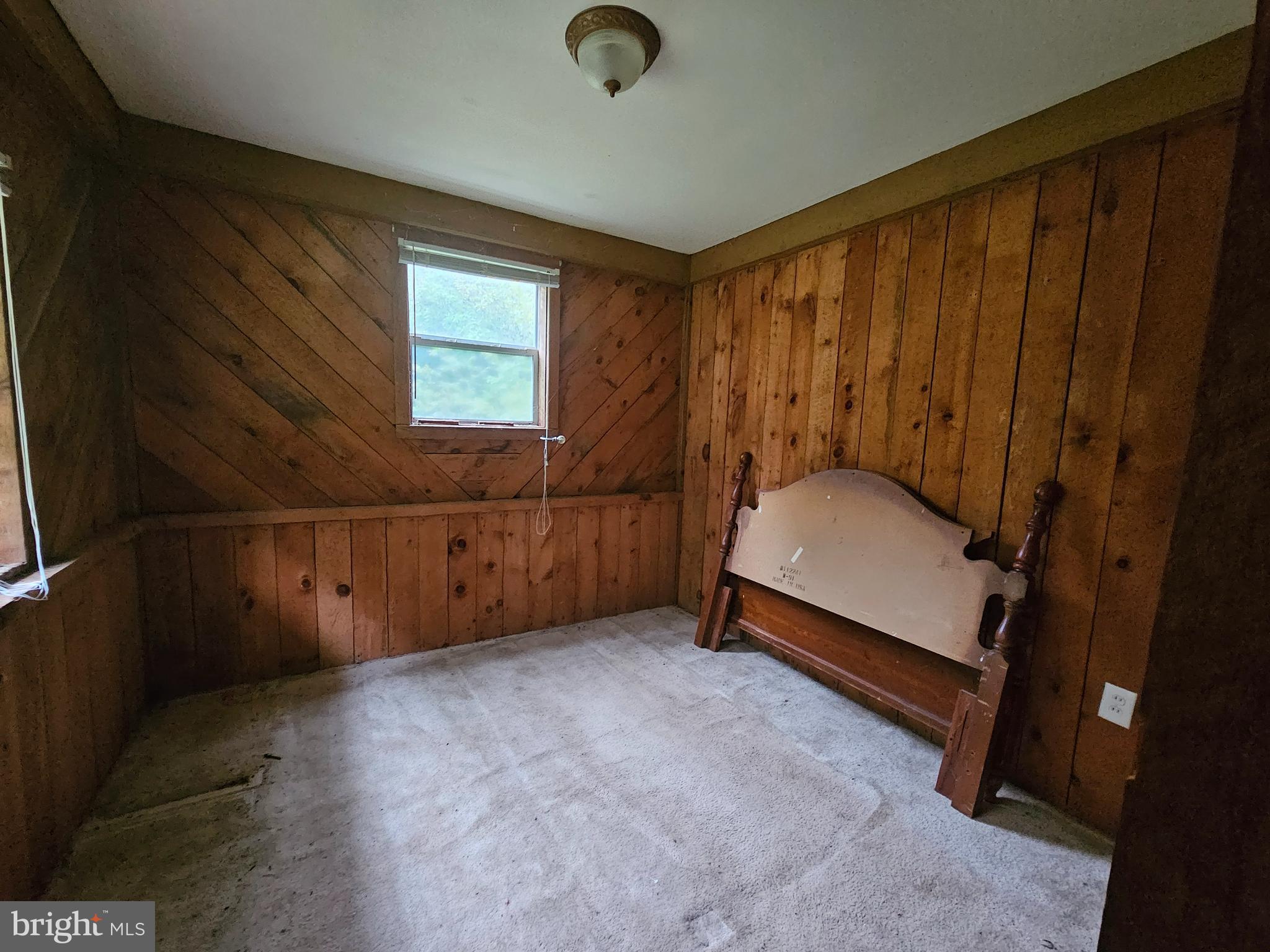 SLEEPY CREEK - Residential