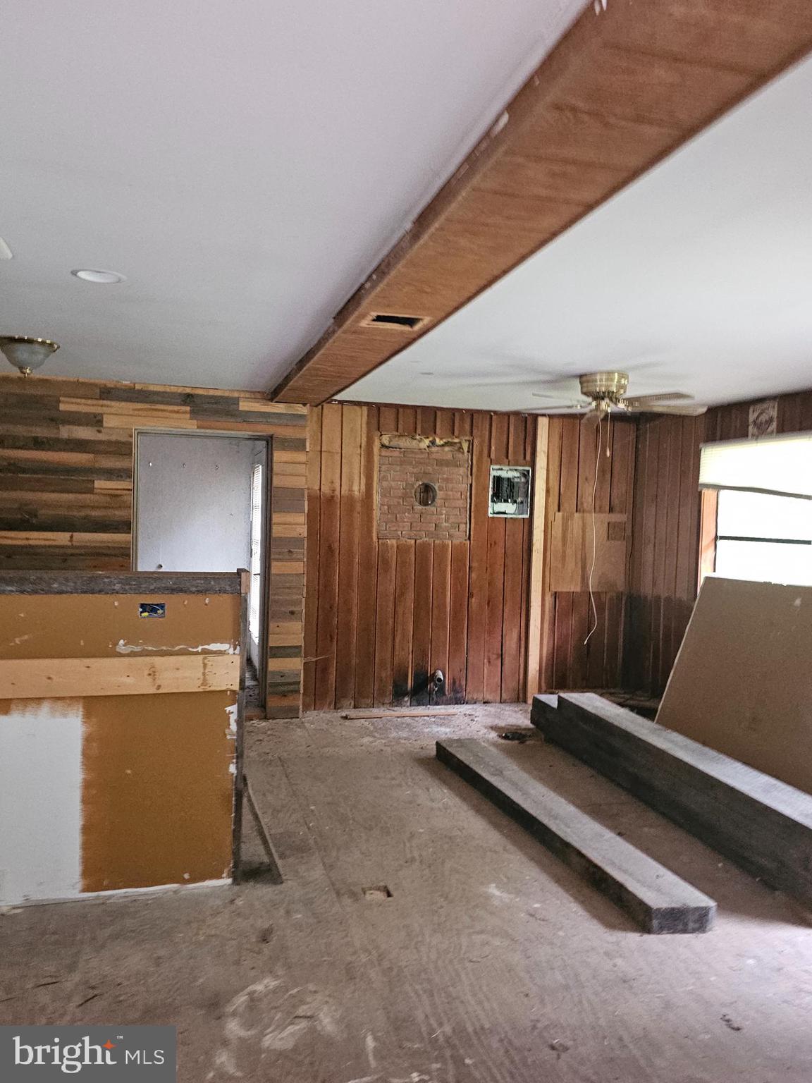 SLEEPY CREEK - Residential