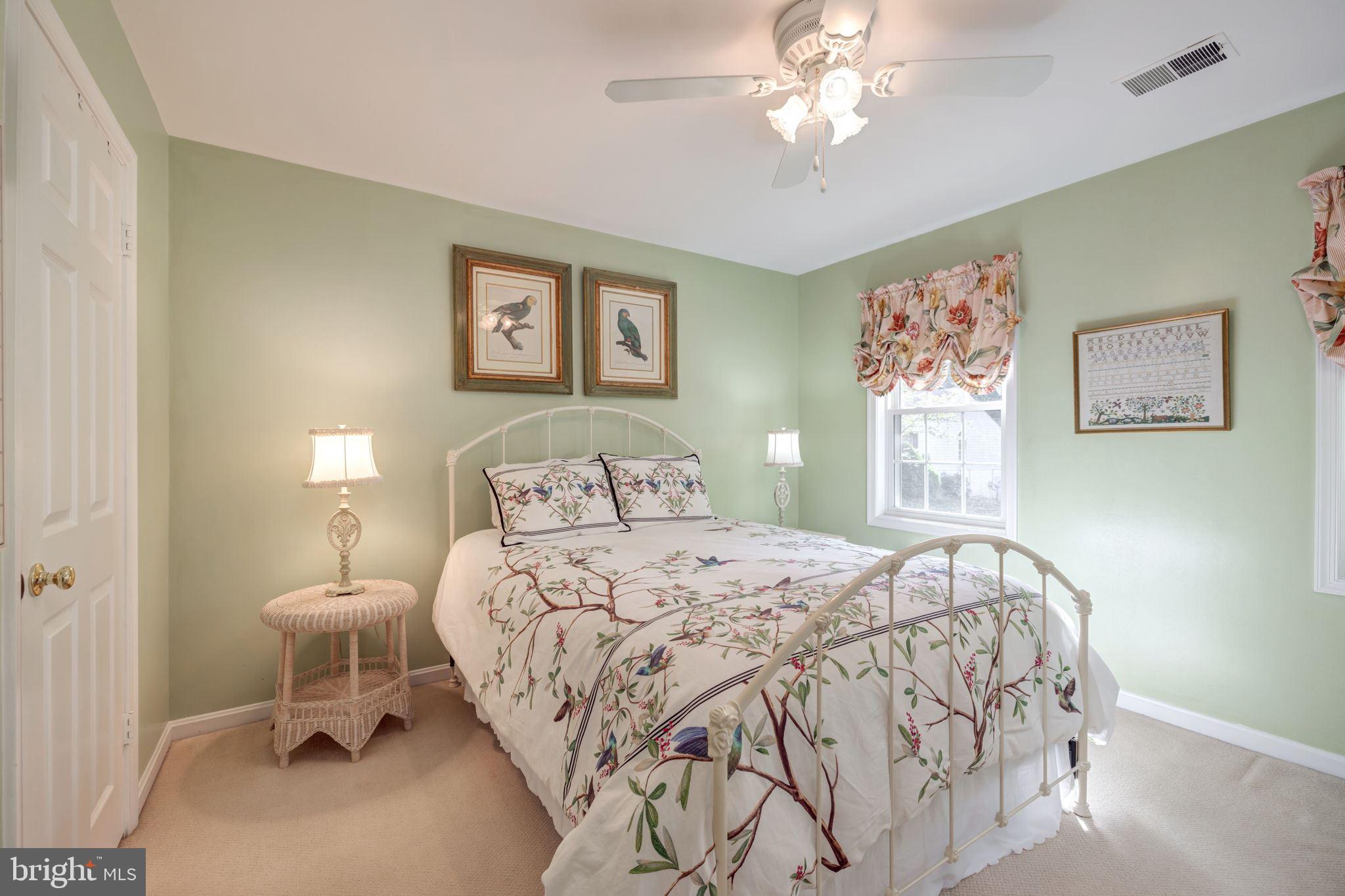 LINWAY PARK OF MCLEAN - Residential