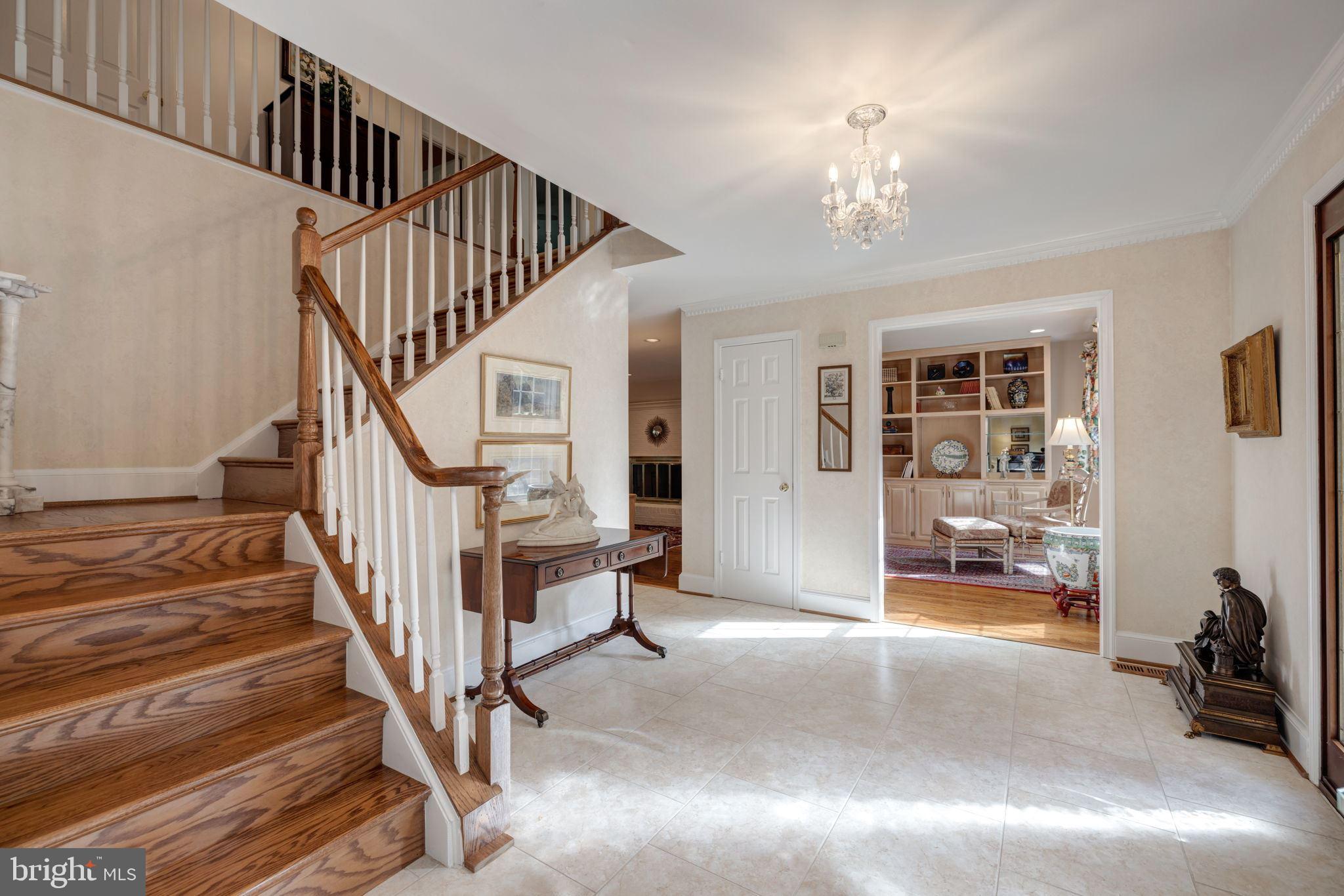 LINWAY PARK OF MCLEAN - Residential