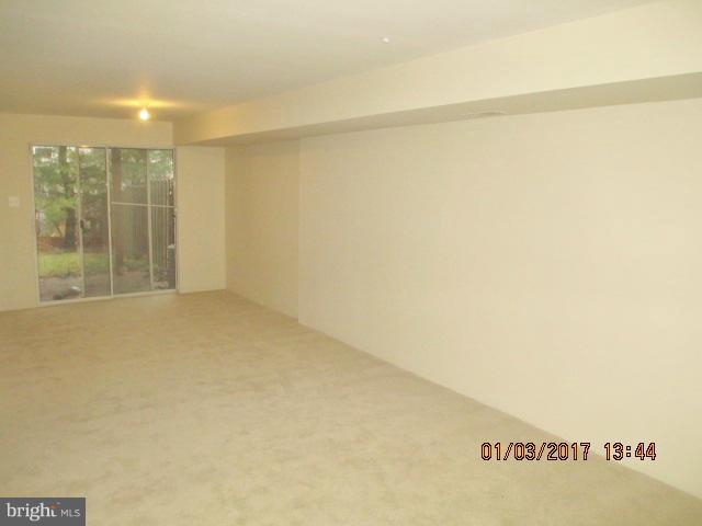 CONSTANT FRIENDSHIP - Residential