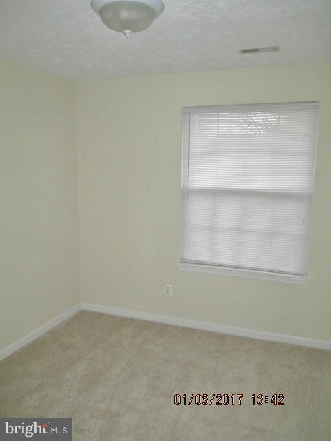 CONSTANT FRIENDSHIP - Residential