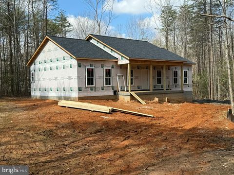 7128 CLOVER GREEN DRIVE SPOTSYLVANIA VA 22551