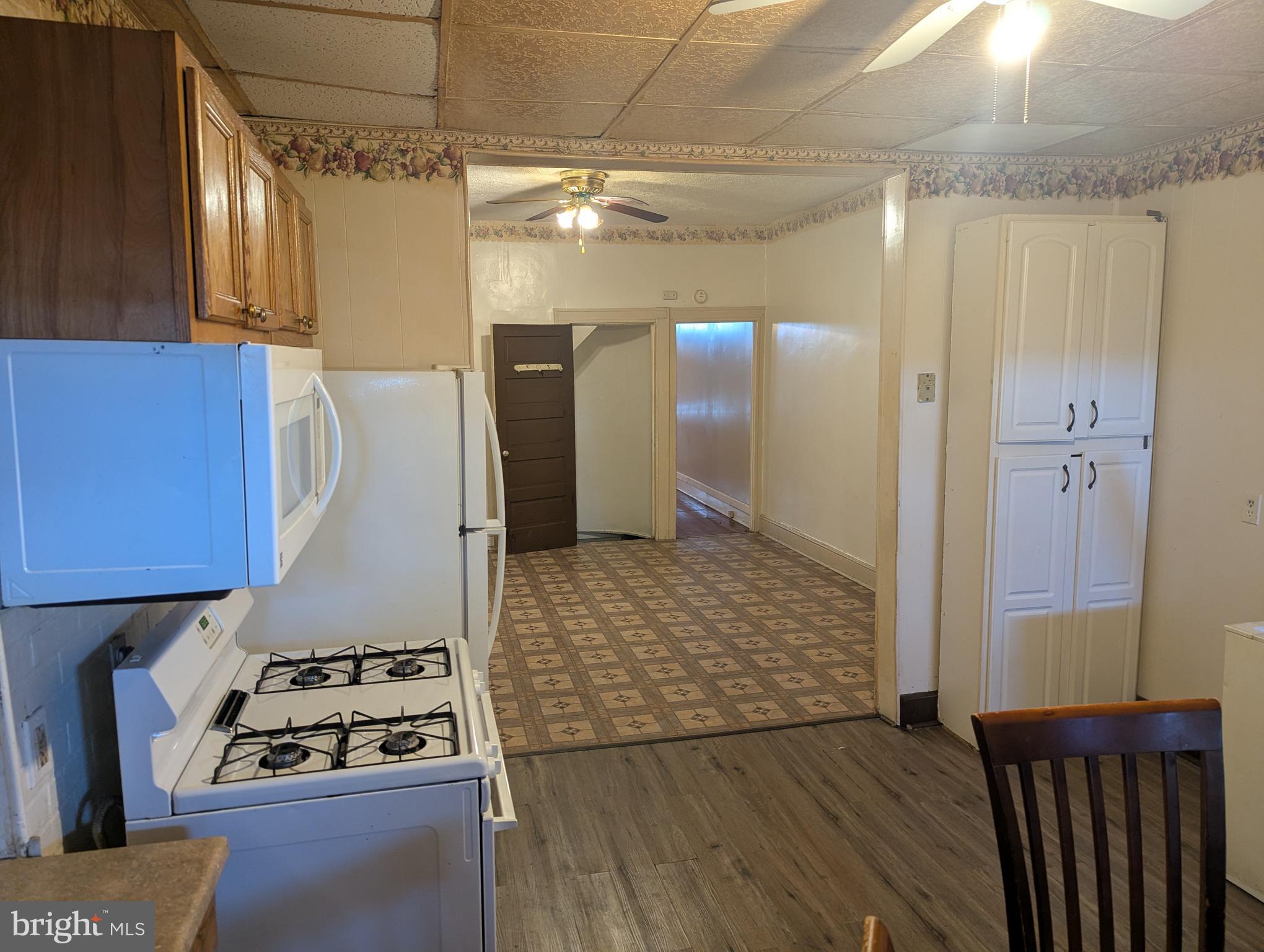 BELAIR-EDISON - Commercial Sale