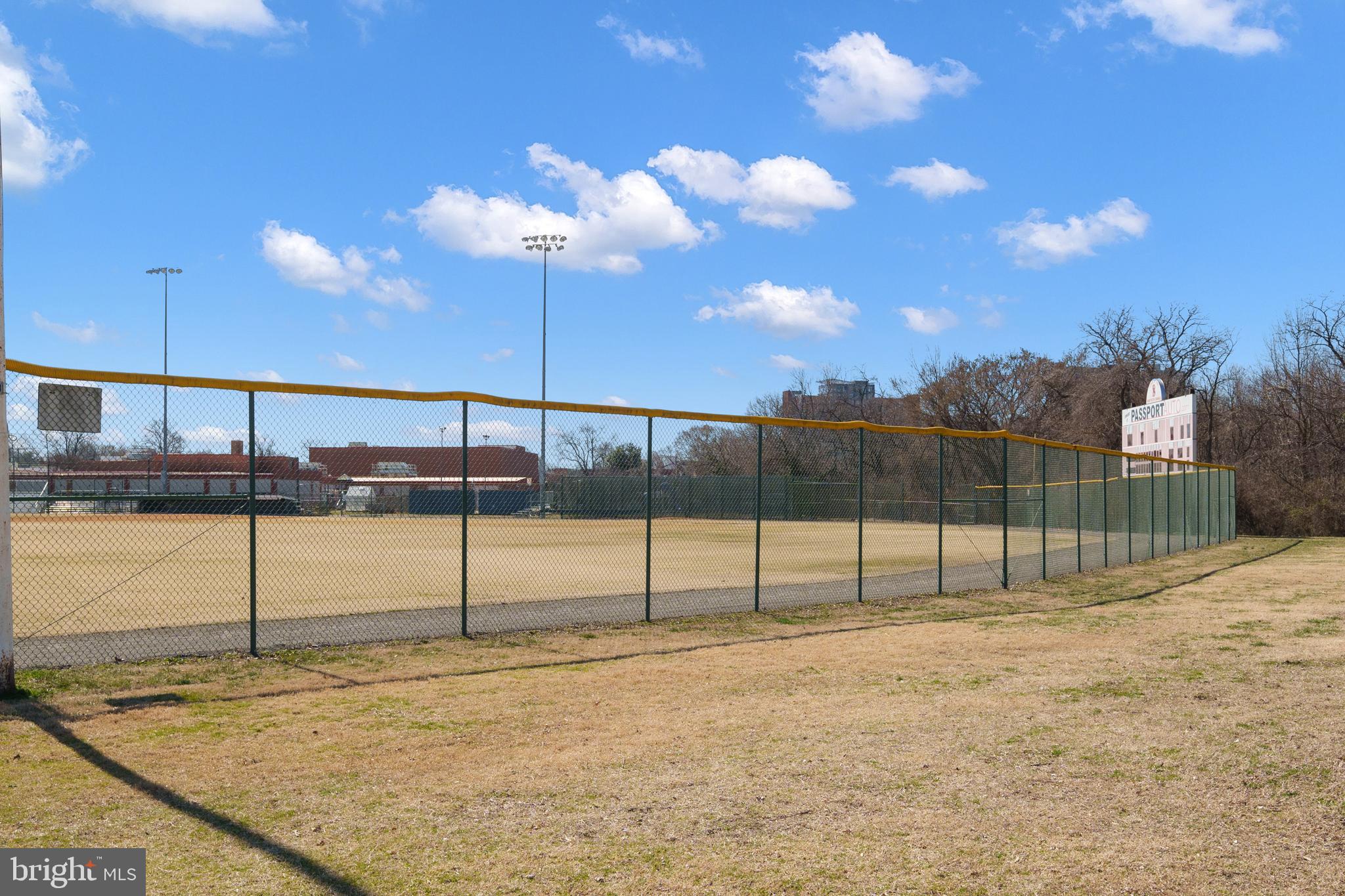 LONG BRANCH - Residential