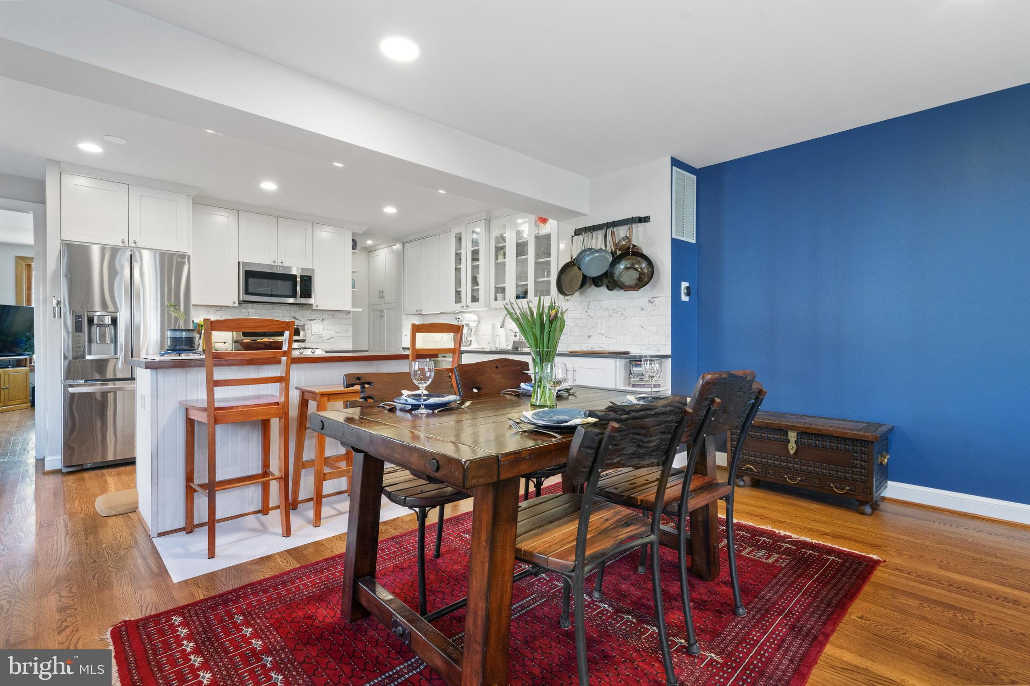 LONG BRANCH - Residential