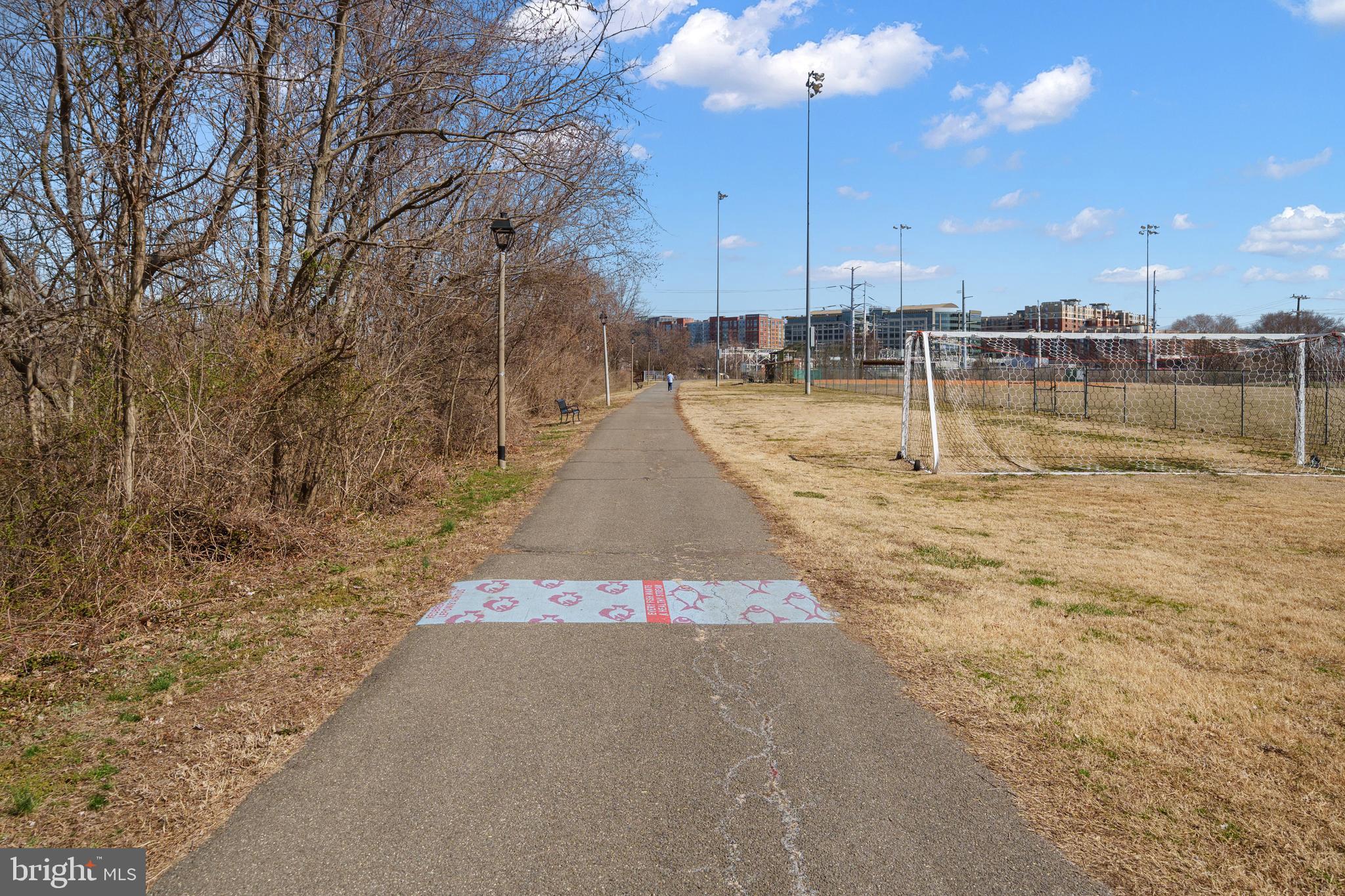 LONG BRANCH - Residential