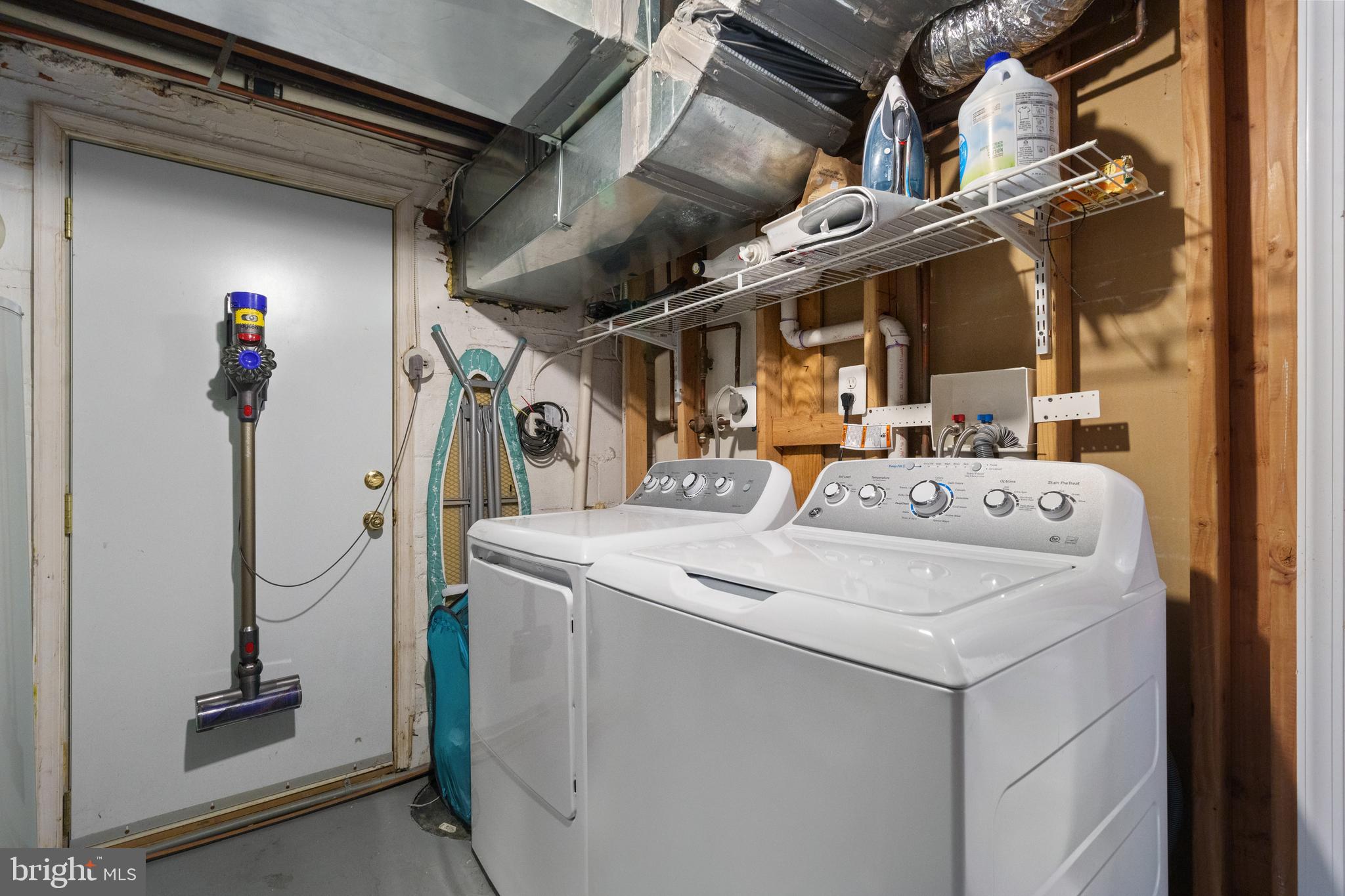 LONG BRANCH - Residential