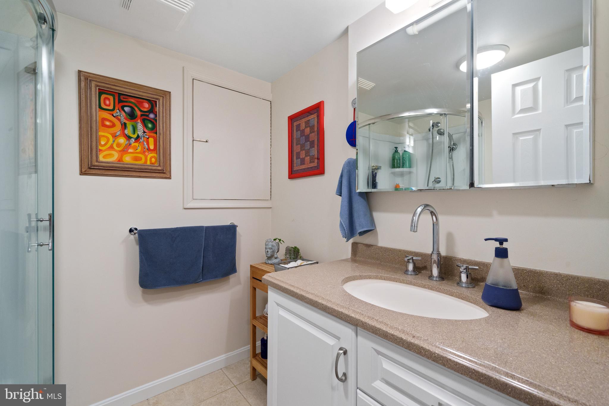 LONG BRANCH - Residential