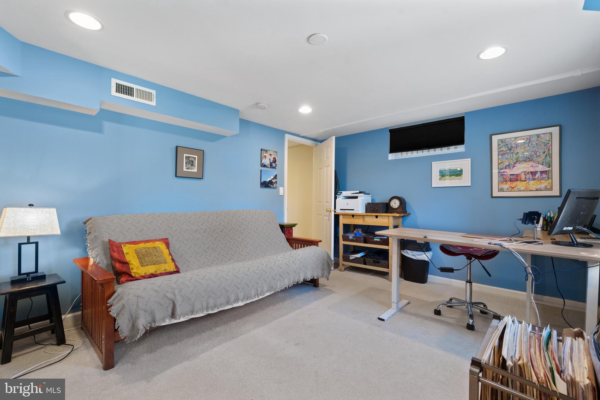 LONG BRANCH - Residential