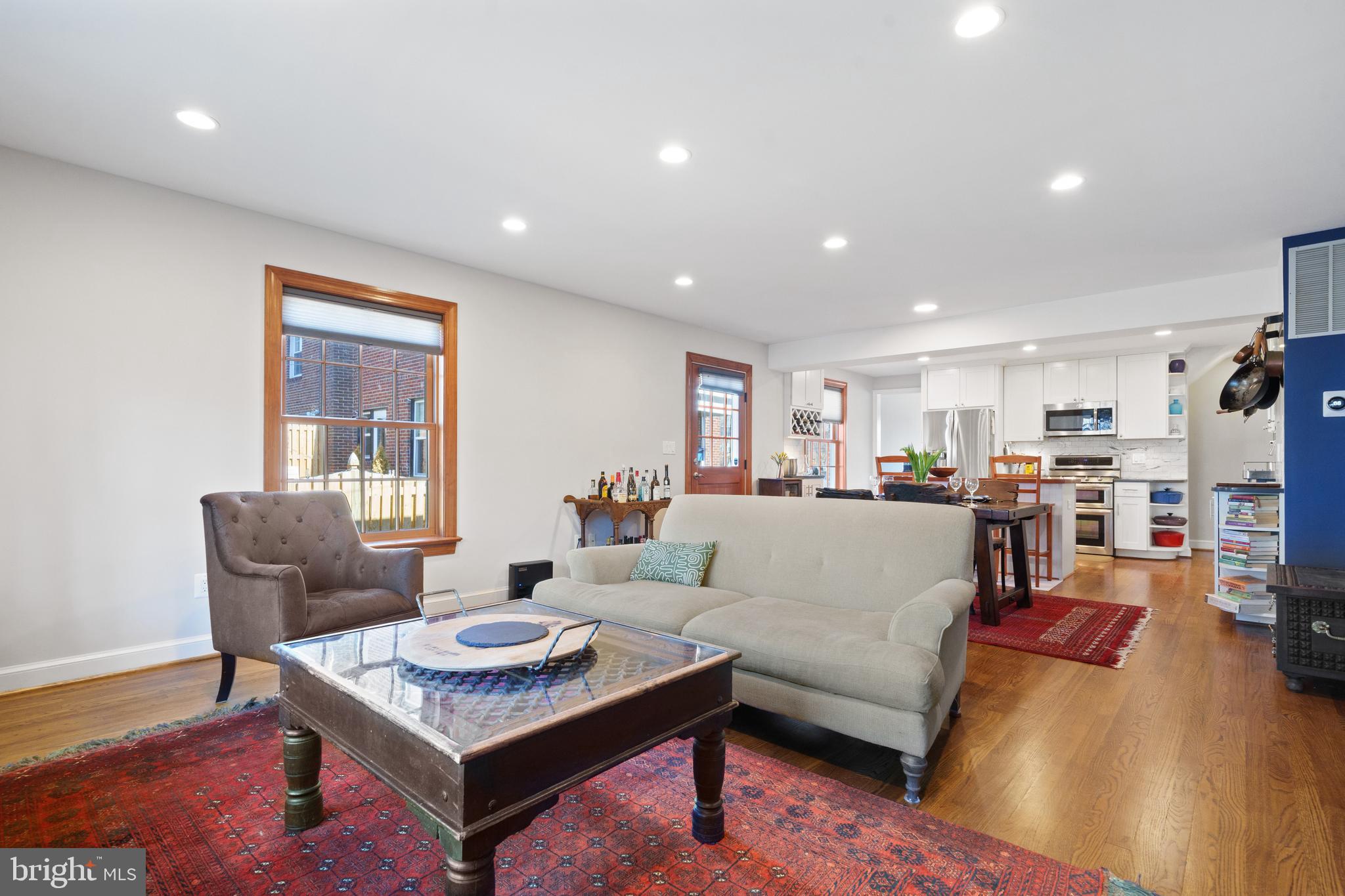 LONG BRANCH - Residential