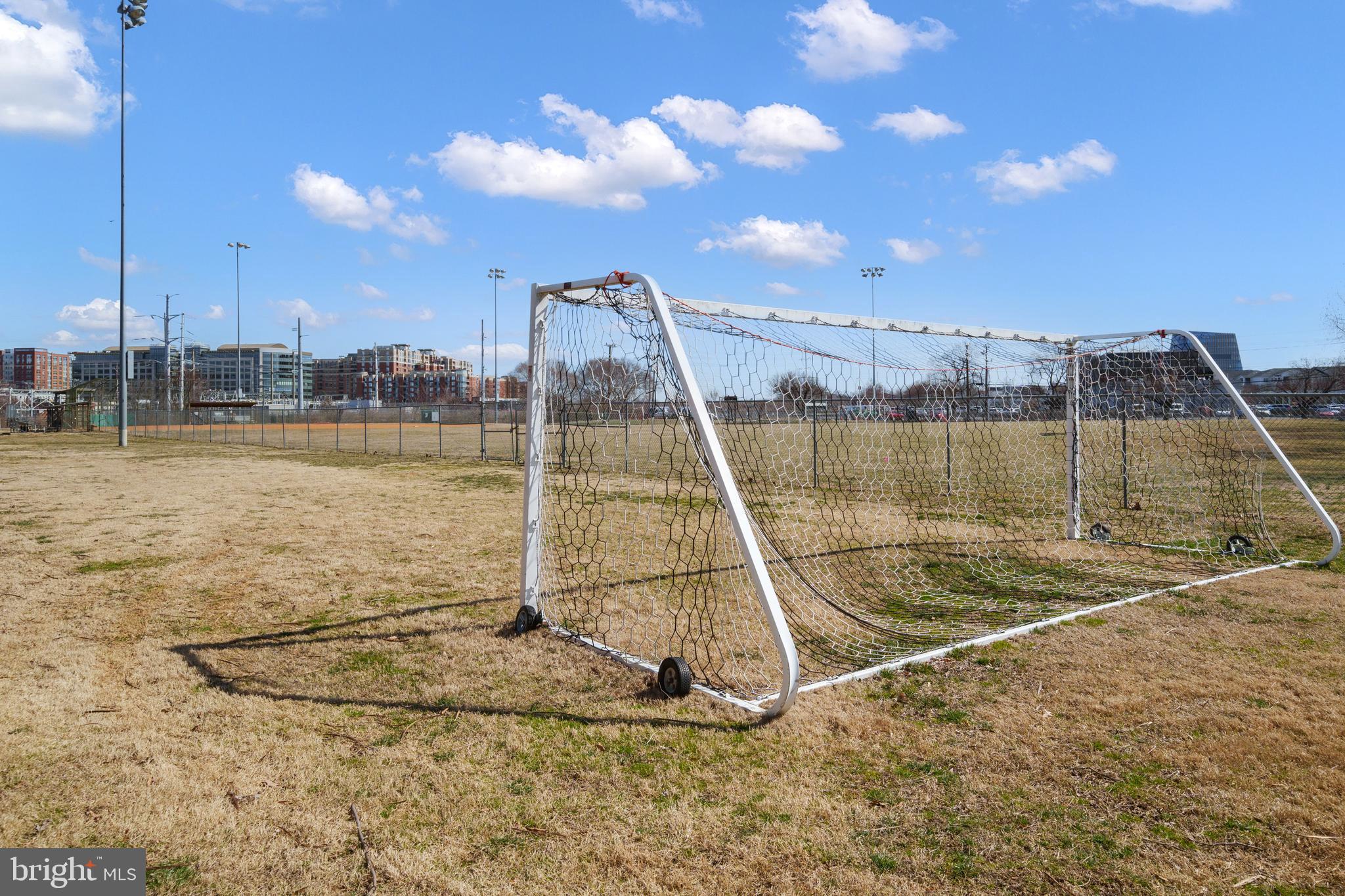 LONG BRANCH - Residential