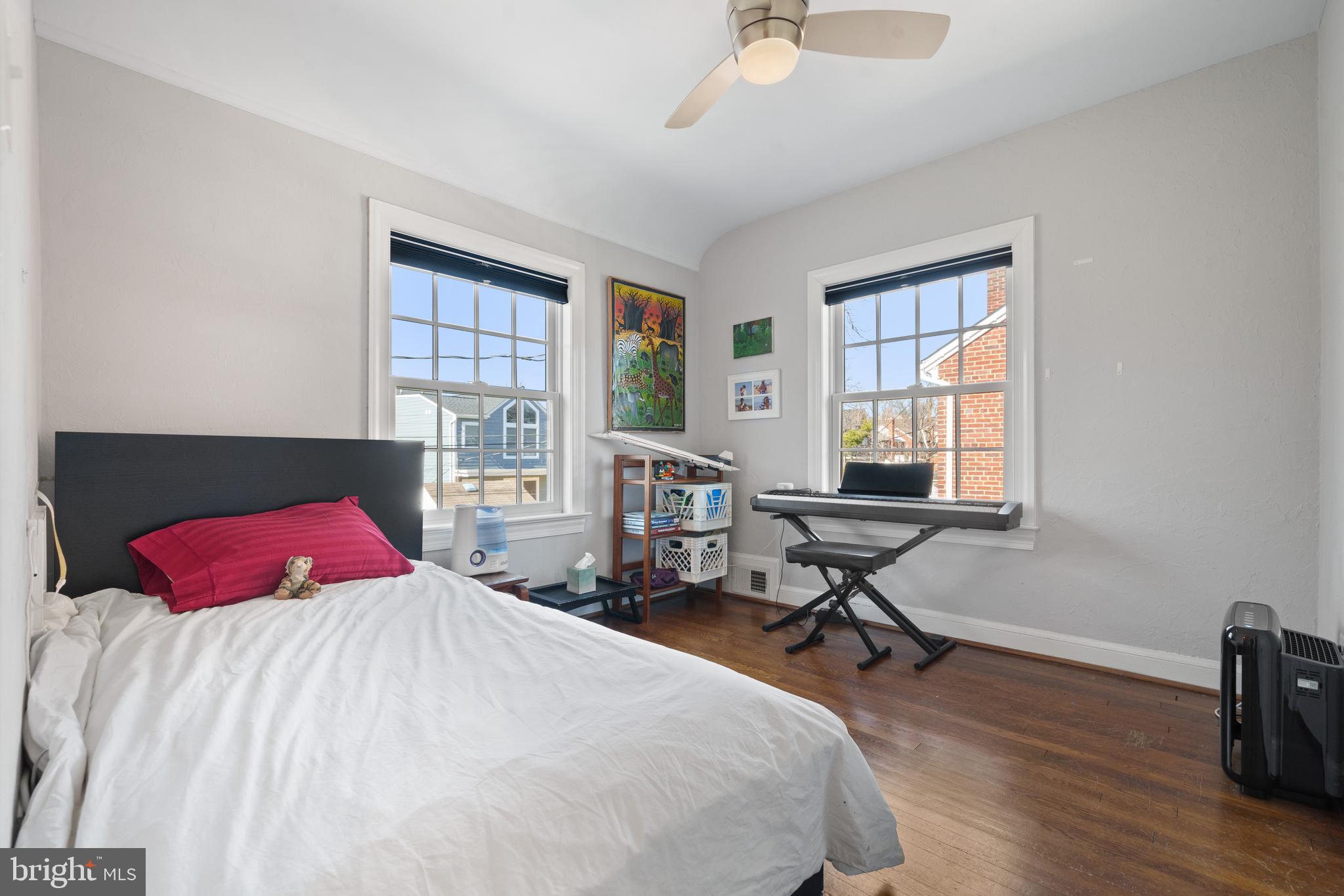 LONG BRANCH - Residential