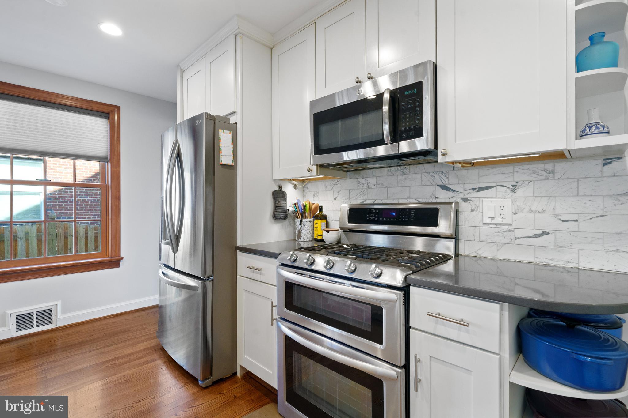 LONG BRANCH - Residential