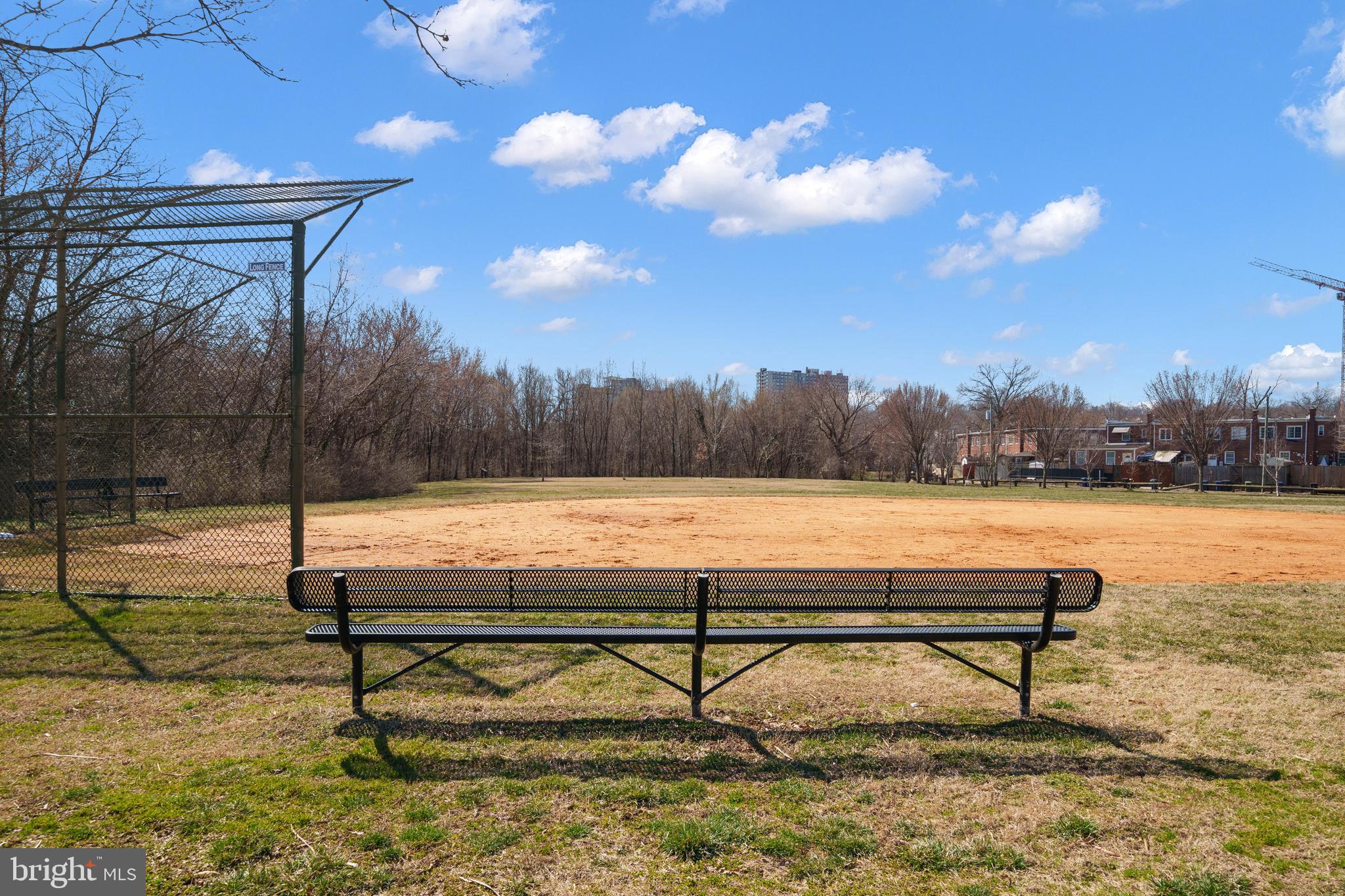 LONG BRANCH - Residential