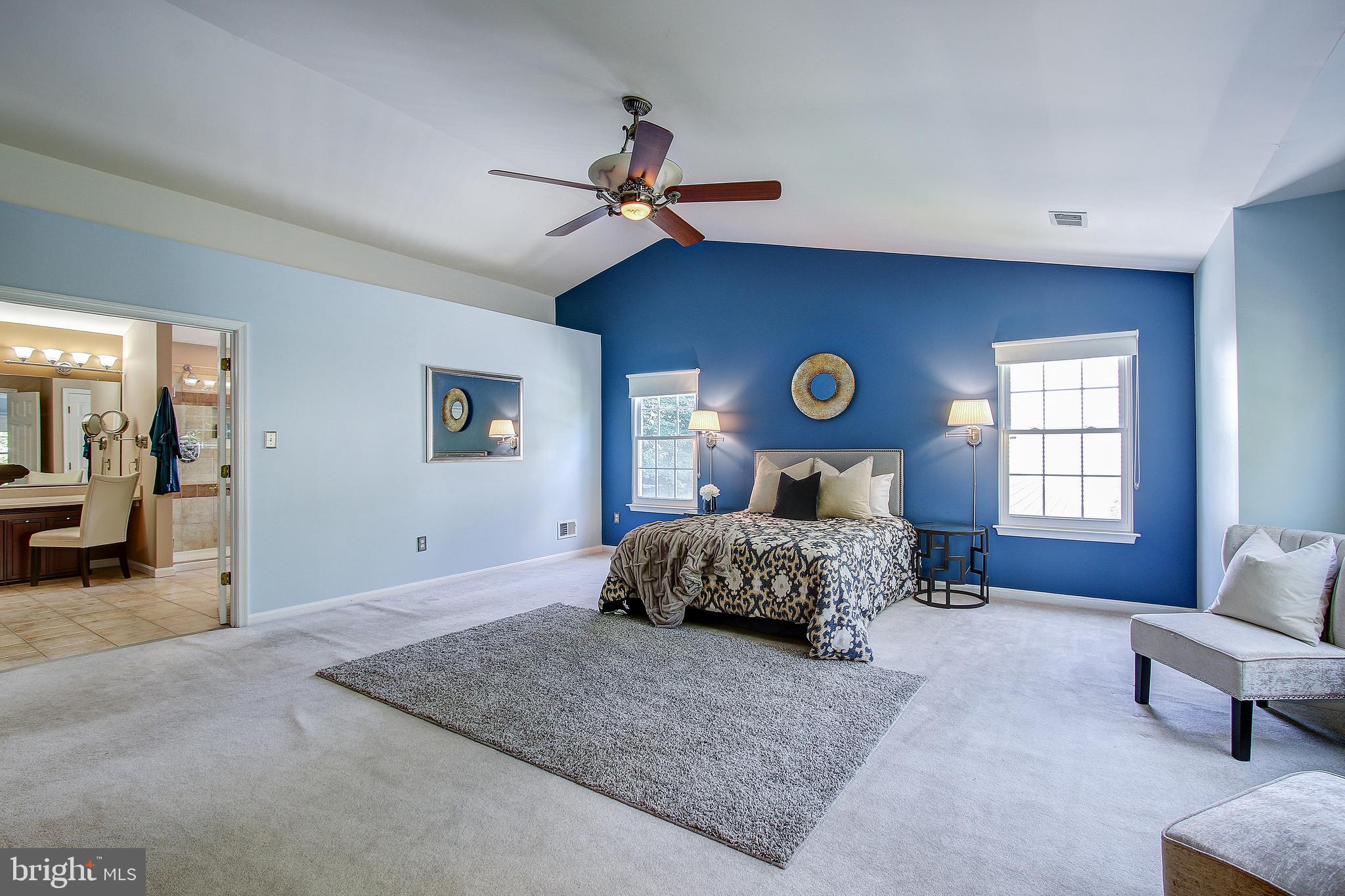 RUSSETT - Residential