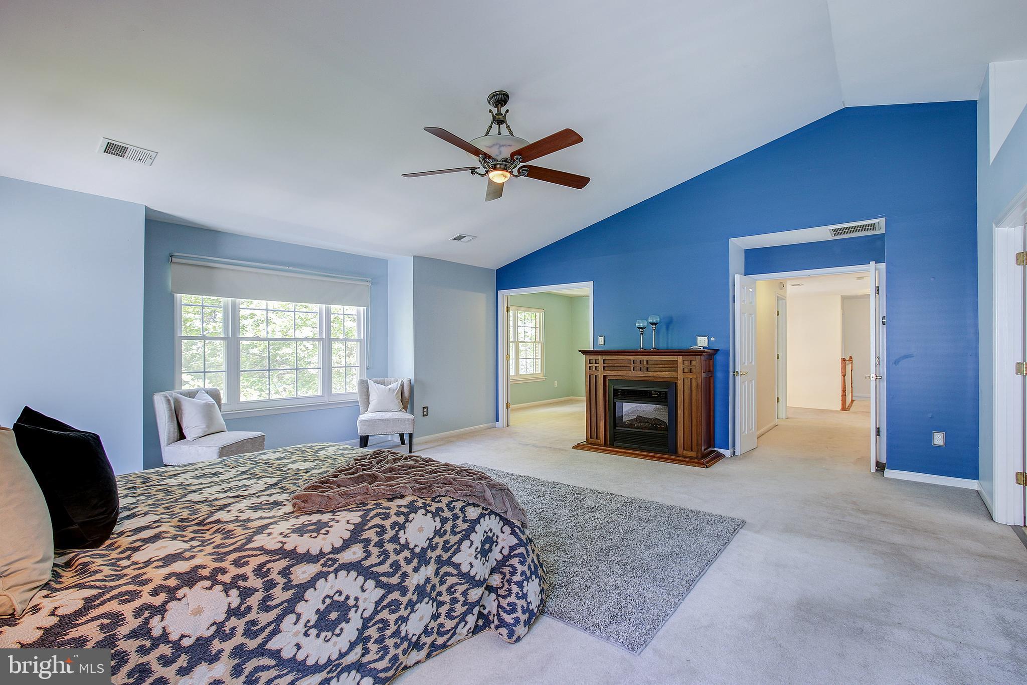 RUSSETT - Residential