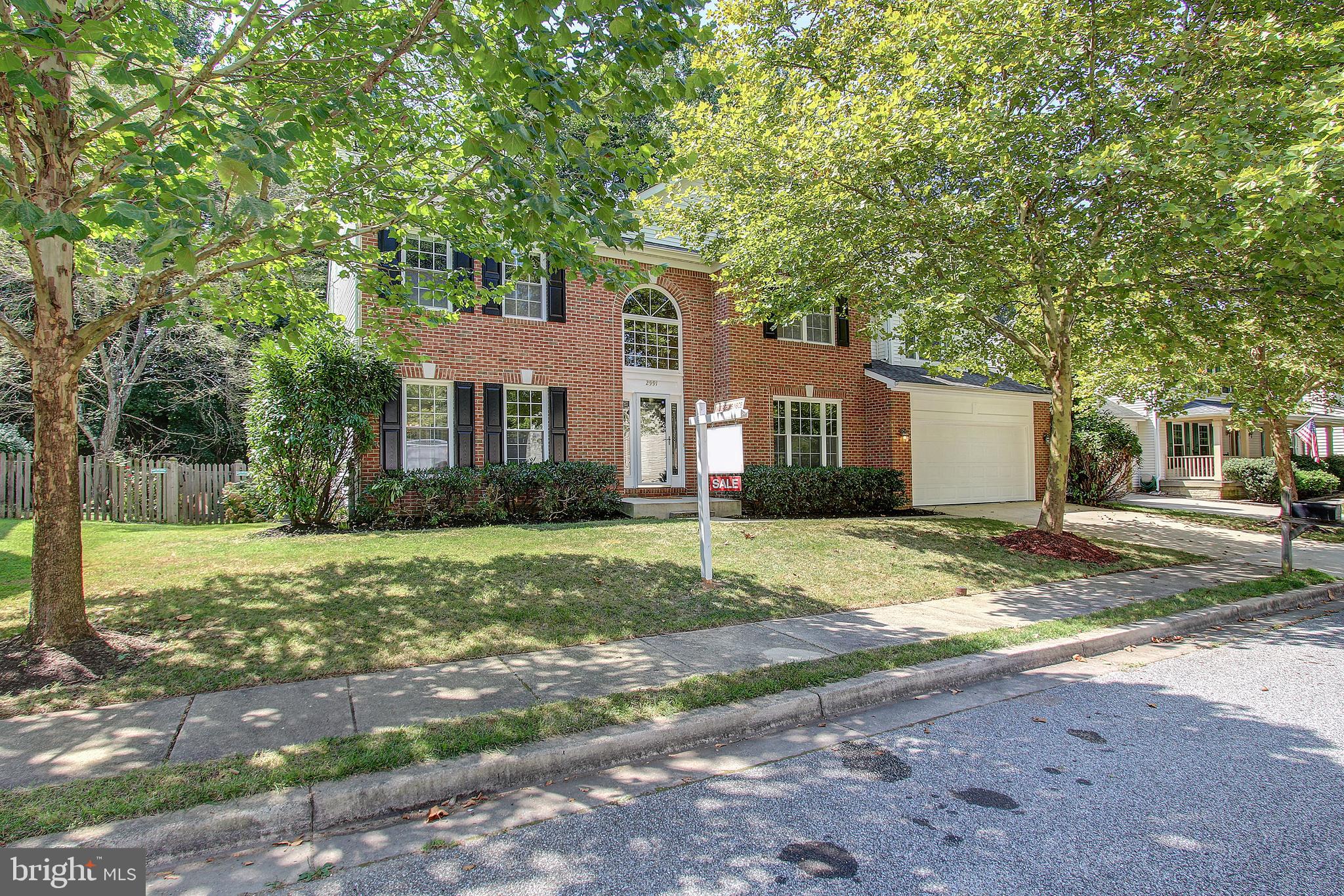 RUSSETT - Residential