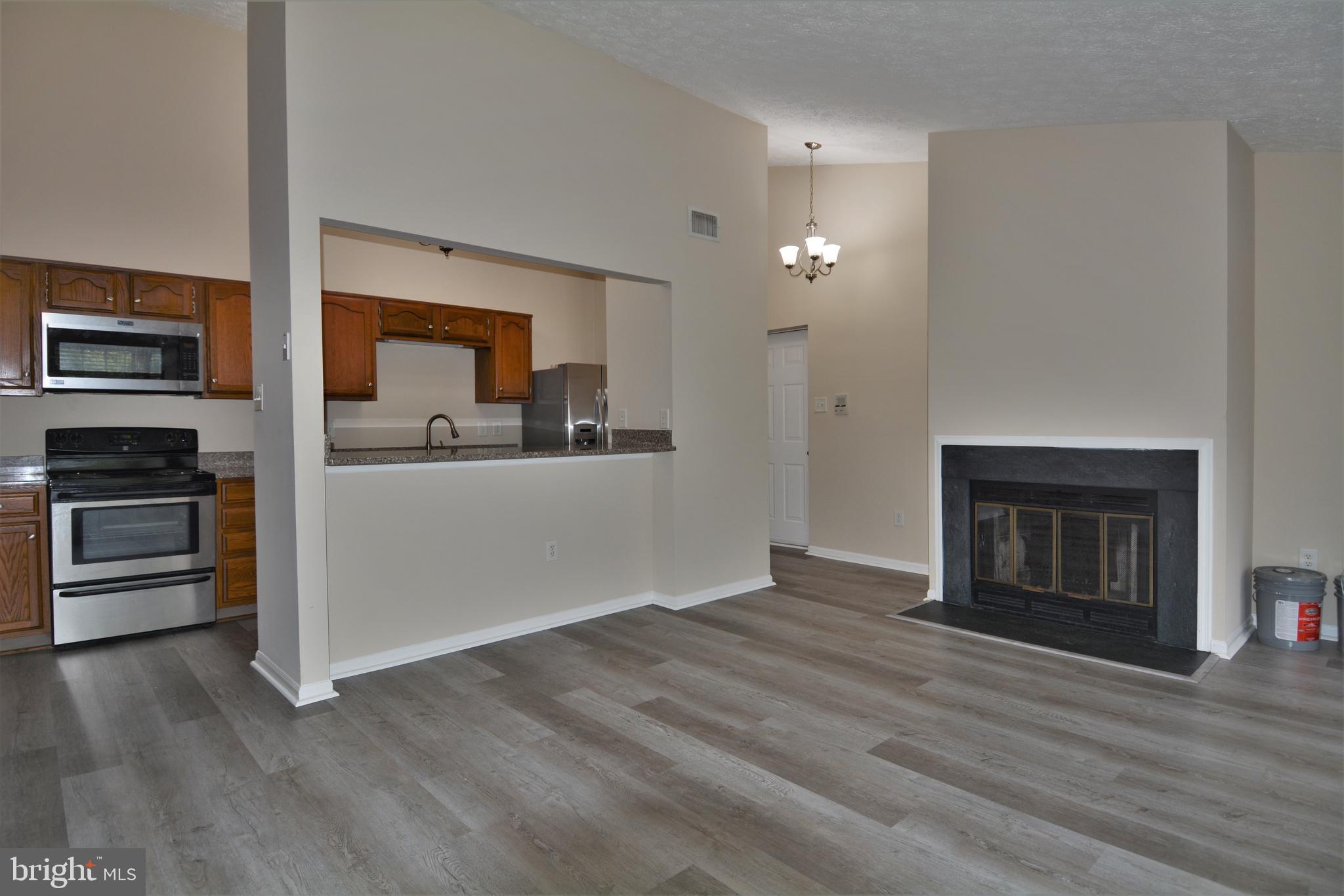 WOODBRIDGE CENTER - Residential Lease