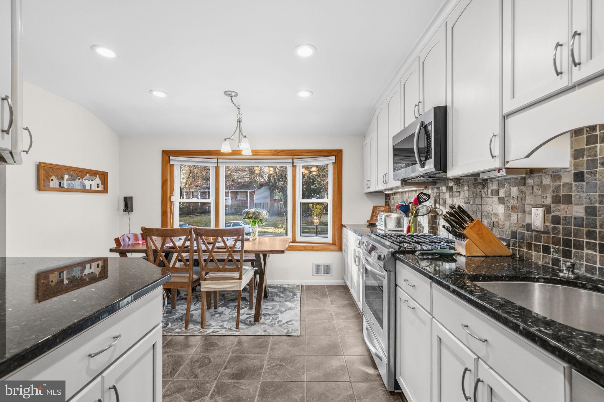 HALPINE VILLAGE - Residential